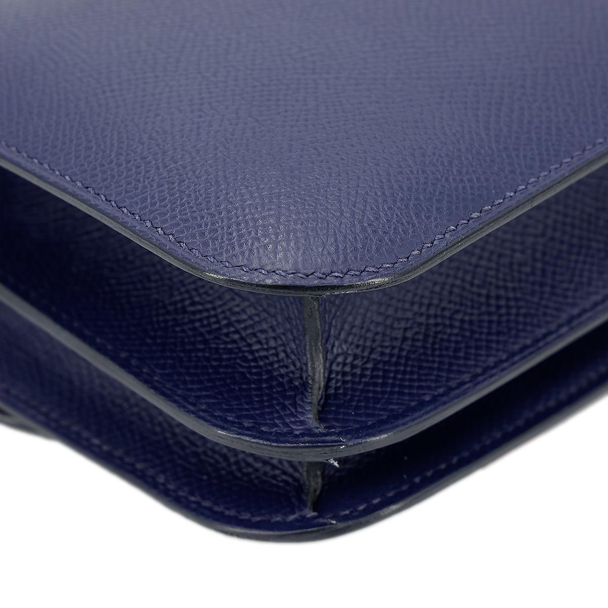 HERMÈS Constance Mini 19 shoulder bag in Blue Sapphire Epsom leather with Enamel hardware - 12