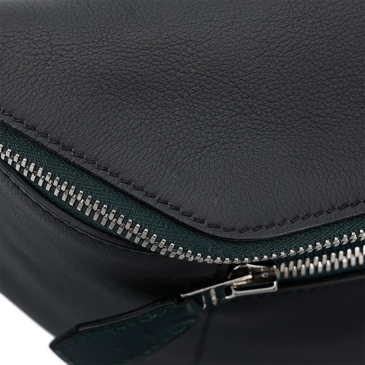 HERMÈS Sac City Slide Cross GM shoulder bag in Plomb and Vert Cypress Evercolor leather with Palladium hardware - 17