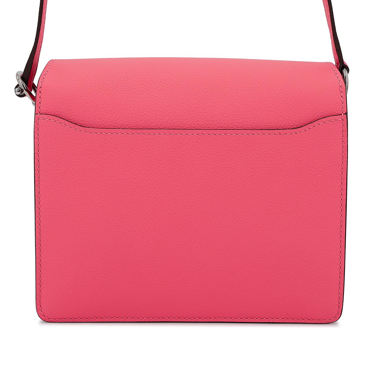 HERMÈS Roulis Mini shoulder bag in Rose Azalee Evercolor leather with Palladium hardware - 3