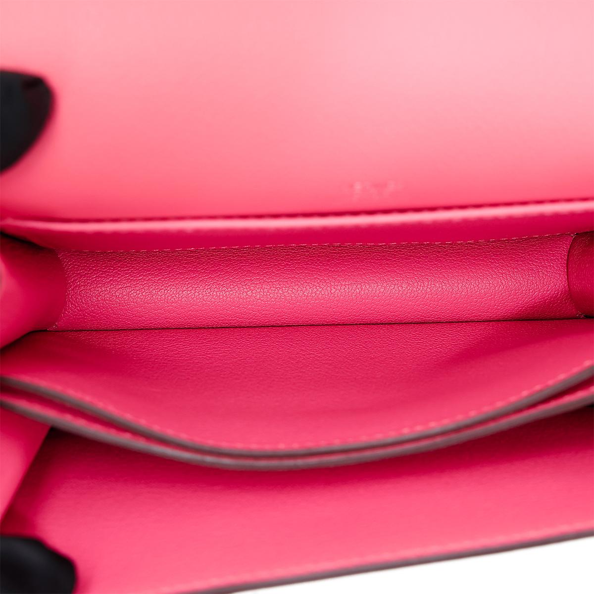 HERMÈS Roulis Mini shoulder bag in Rose Azalee Evercolor leather with Palladium hardware - 15