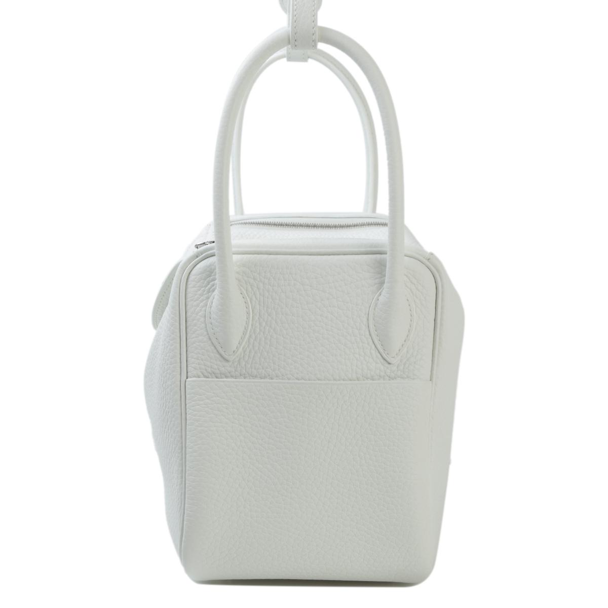 HERMÈS Lindy 26 shoulder bag in White Clemence leather with Palladium hardware - 4