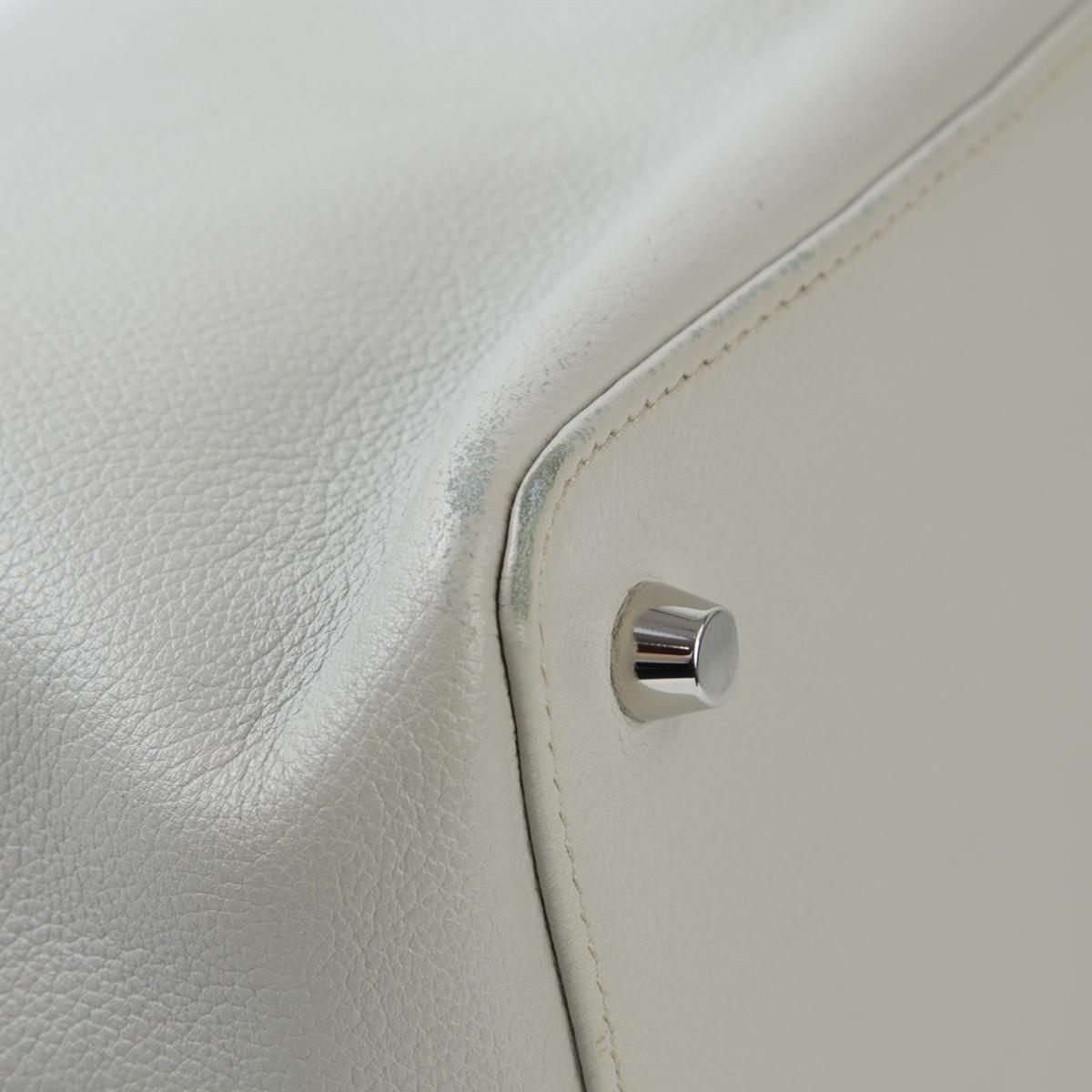 HERMÈS Toolbox 20 handbag in Pearl Gray Evercolor leather with Palladium hardware - 8