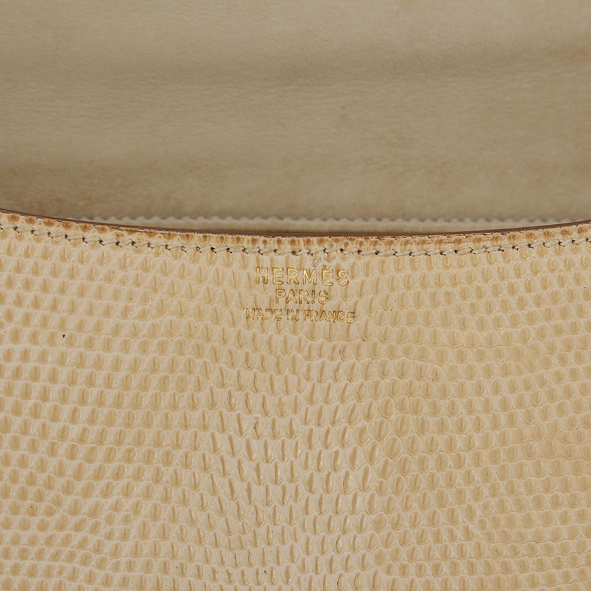 HERMÈS Lizard Constance 23 shoulder bag in Beige with Gold hardware - 22