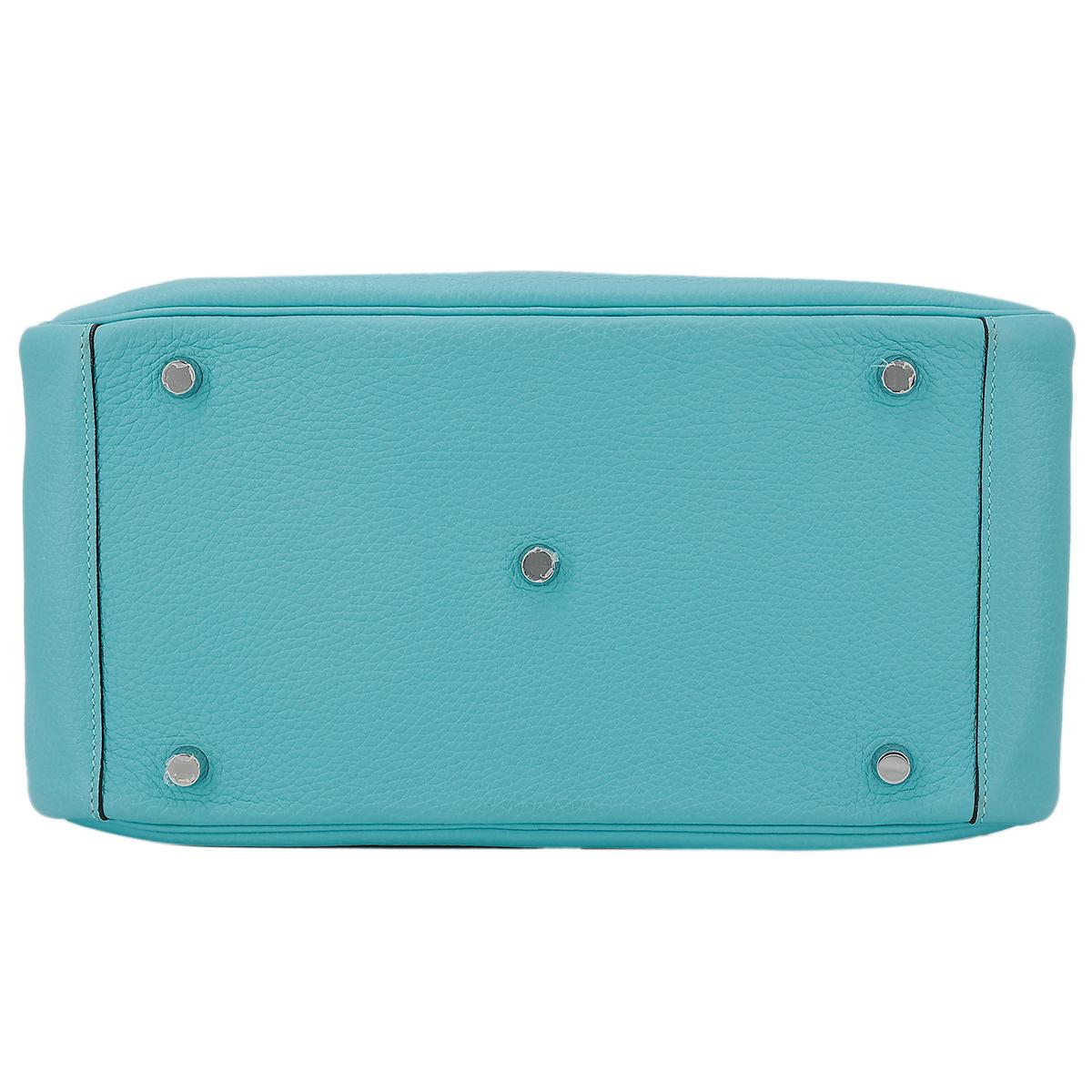 HERMÈS Lindy 30 shoulder bag in Bleu du Nord Clemence leather with Palladium hardware - 8