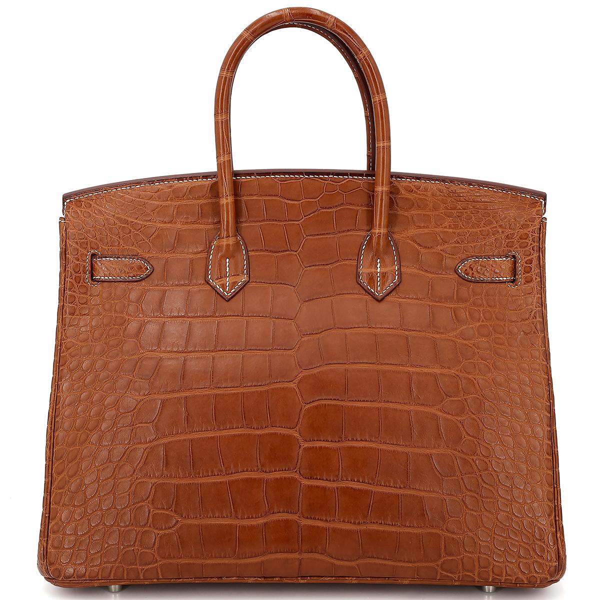 HERMÈS Matte Alligator Birkin 35 handbag in Gold with Palladium hardware - 3