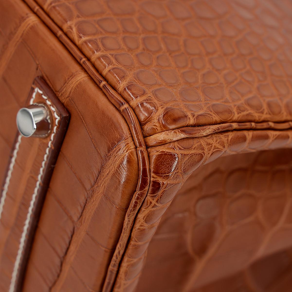 HERMÈS Matte Alligator Birkin 35 handbag in Gold with Palladium hardware - 11
