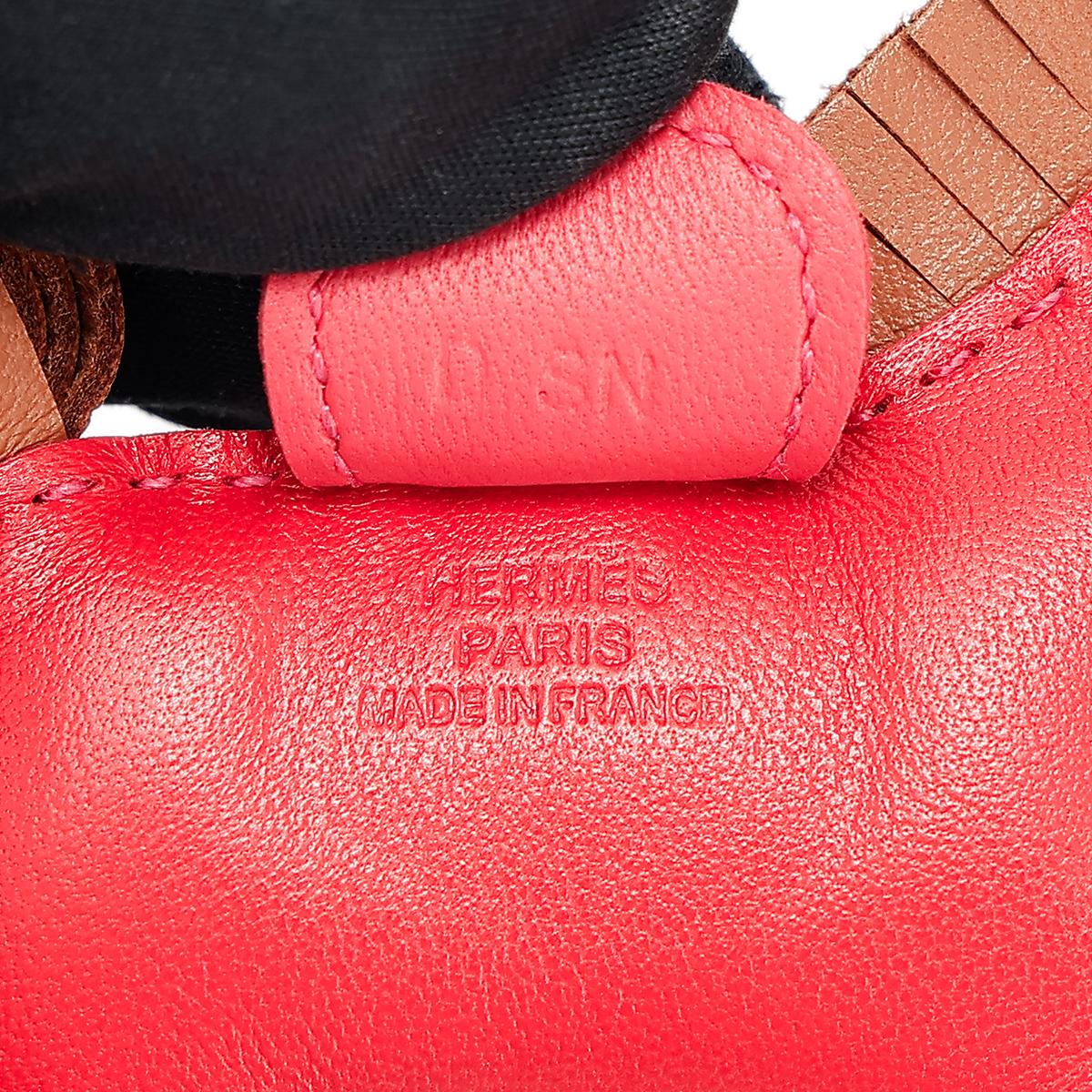 HERMÈS Rodeo PM charm in Rouge Indien, Gold and Bougainvillea Agneau leather - 6