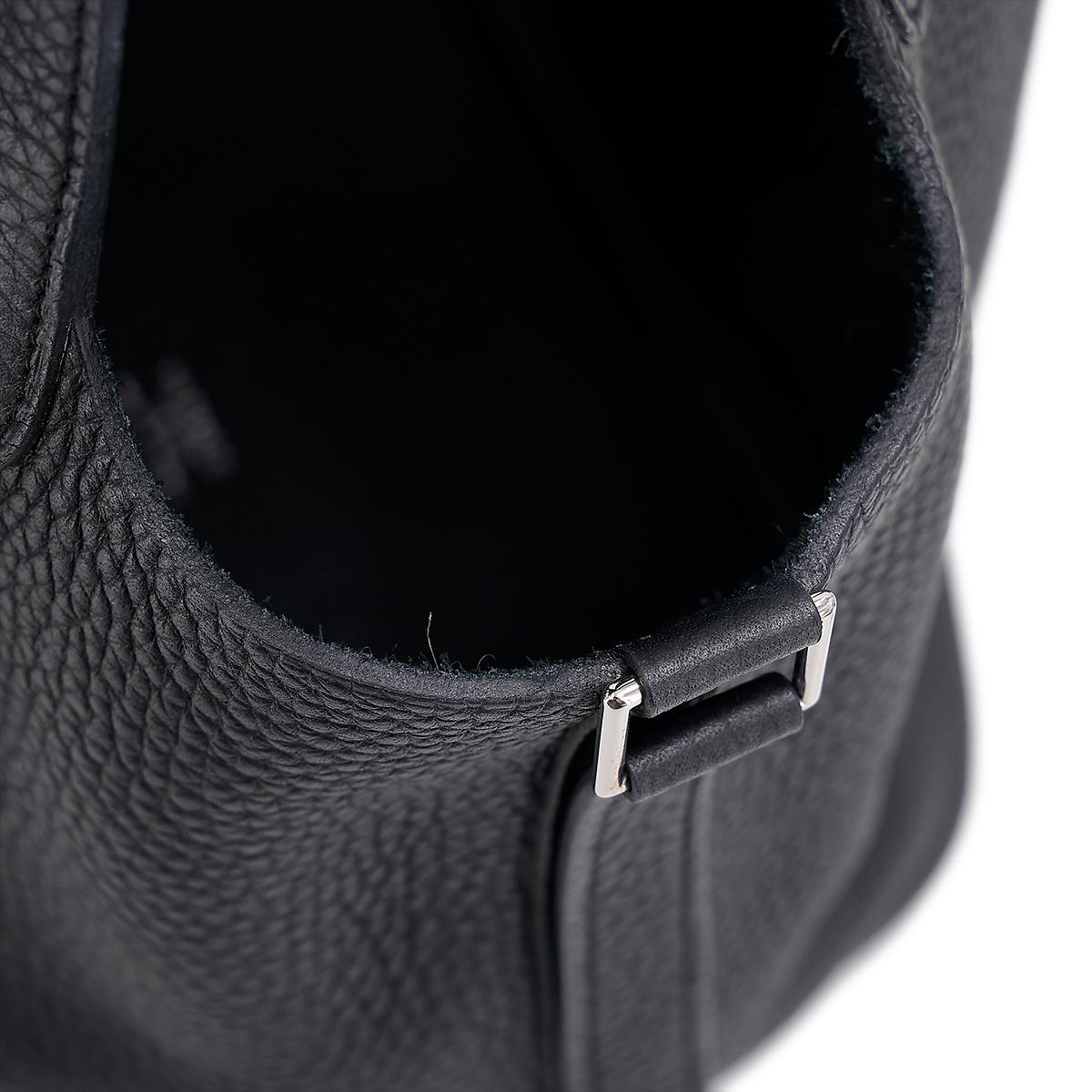 HERMÈS Picotin Lock PM handbag in Black Clemence leather with Palladium hardware - 16