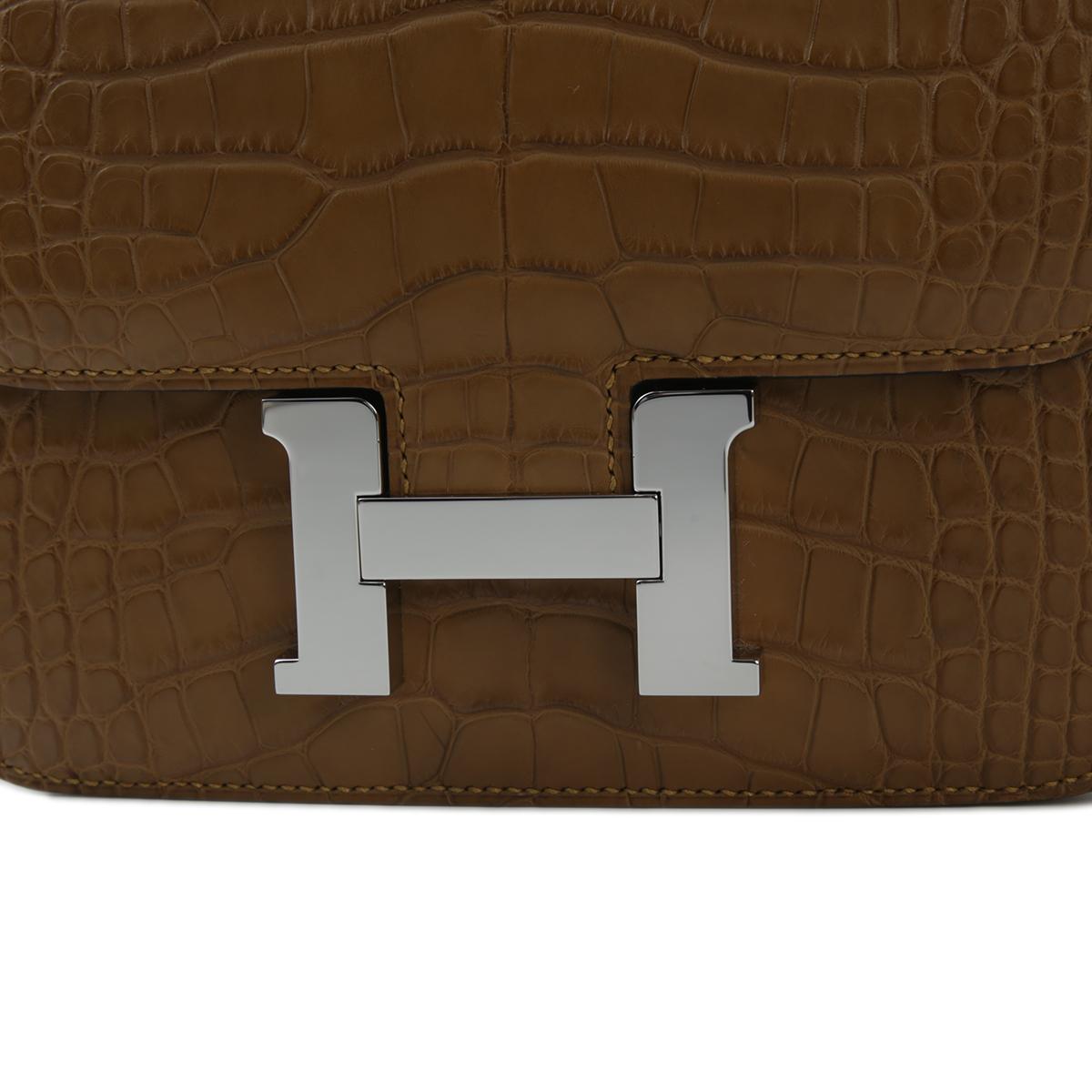 [未使用保存品] HERMÈS 愛馬仕 霧面 短吻鱷 Constance Mini 康康 2H Kraft 大地色 銀扣 - 7