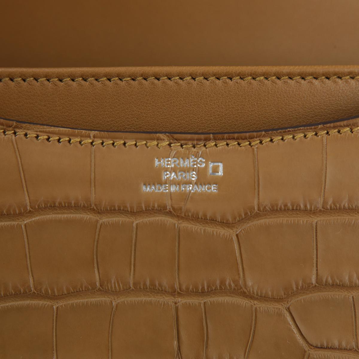 [未使用保存品] HERMÈS 愛馬仕 霧面 短吻鱷 Constance Mini 康康 2H Kraft 大地色 銀扣 - 9