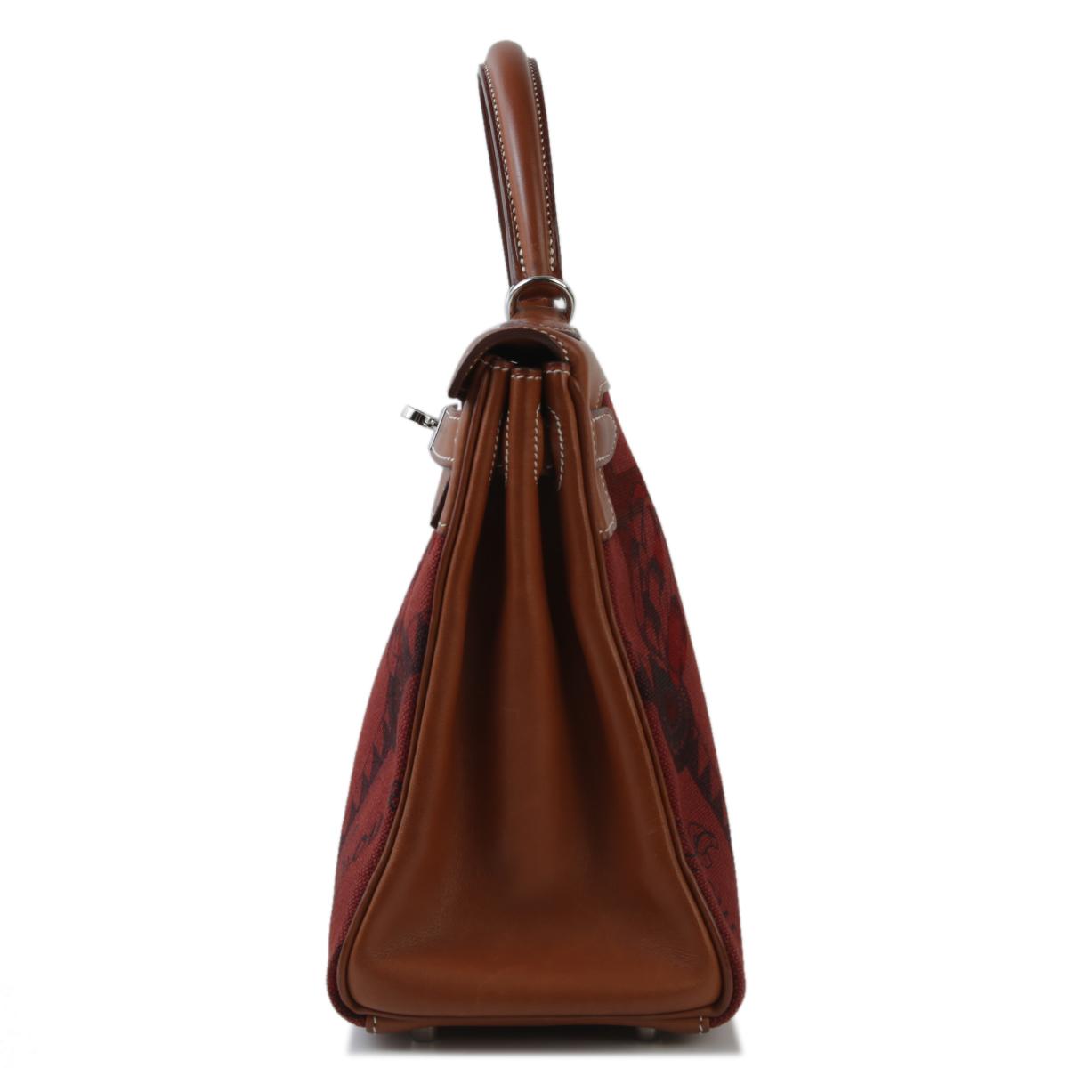 Very Good ( Rank A) HERMÈS Limited Edition Kelly 28 Fauve (34) Barenia Toile H canvas Palladium hardware Square O (2011) - 4
