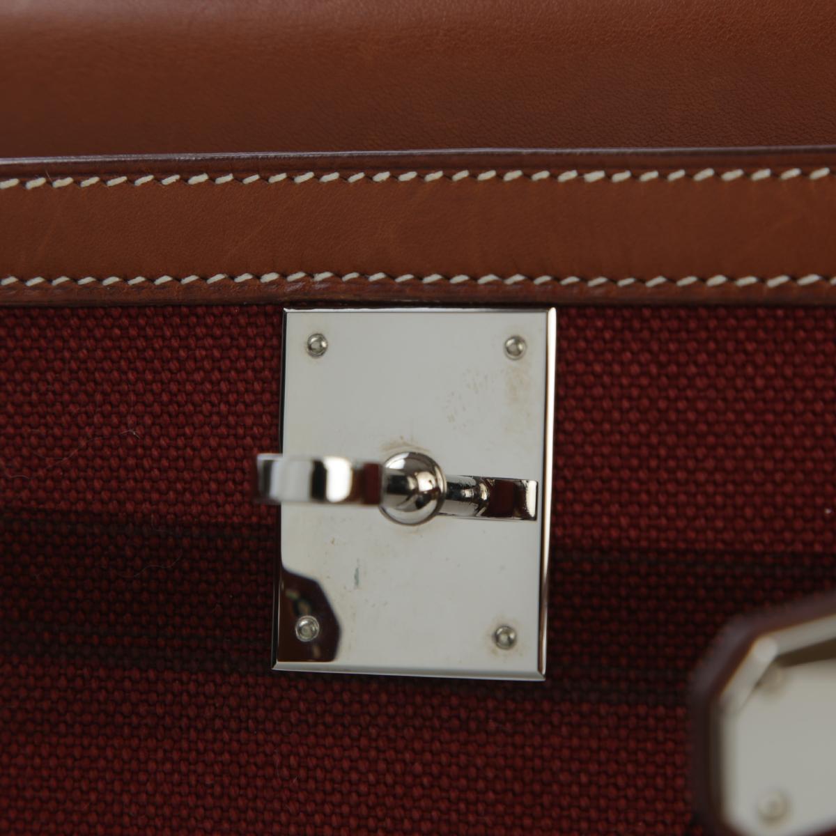 Very Good ( Rank A) HERMÈS Limited Edition Kelly 28 Fauve (34) Barenia Toile H canvas Palladium hardware Square O (2011) - 13