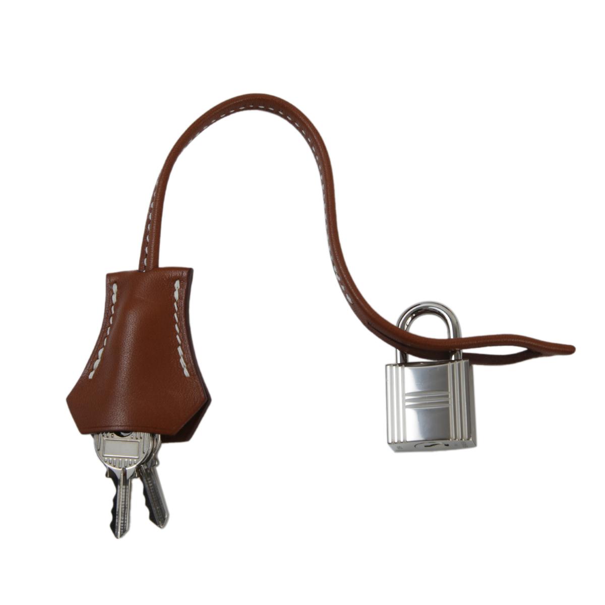 Very Good ( Rank A) HERMÈS Limited Edition Kelly 28 Fauve (34) Barenia Toile H canvas Palladium hardware Square O (2011) - 19