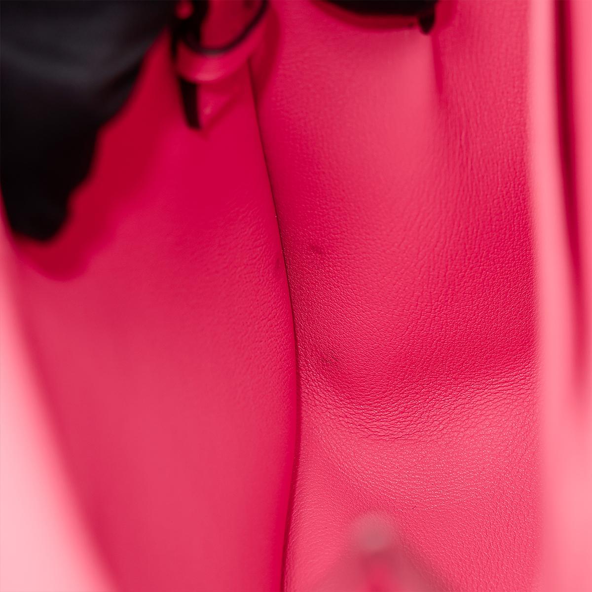 HERMÈS Halzan Mini shoulder bag in Rose Azalee Swift leather with Palladium hardware - 24