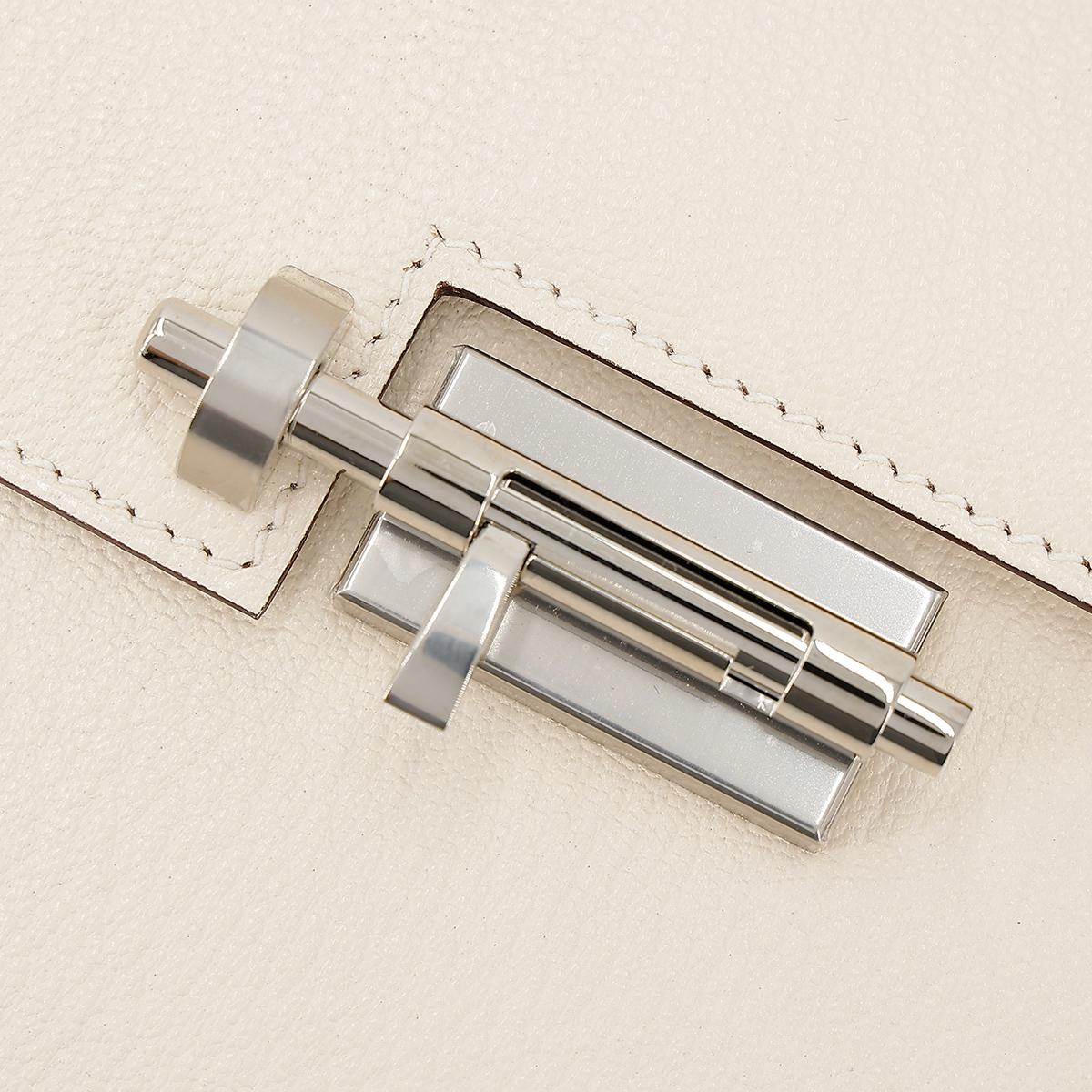 HERMÈS Verrou Mini shoulder bag in Nata Chevre leather with Palladium hardware - 13