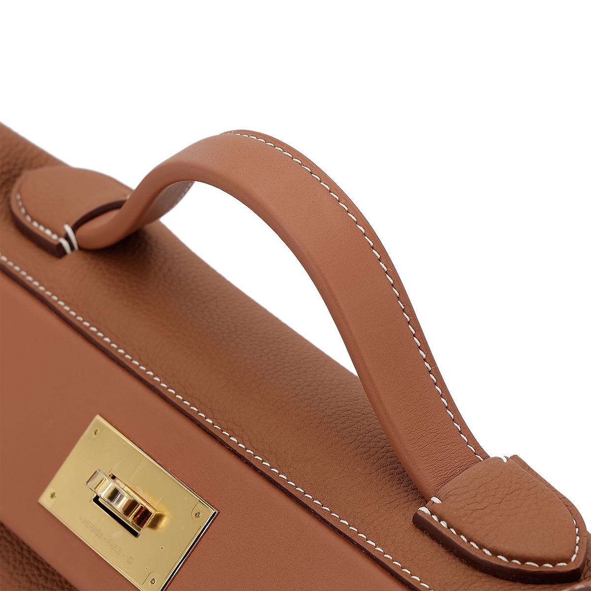 HERMÈS 24/24 - 29 handbag in Gold Togo leather and Swift leather with Gold hardware - 6