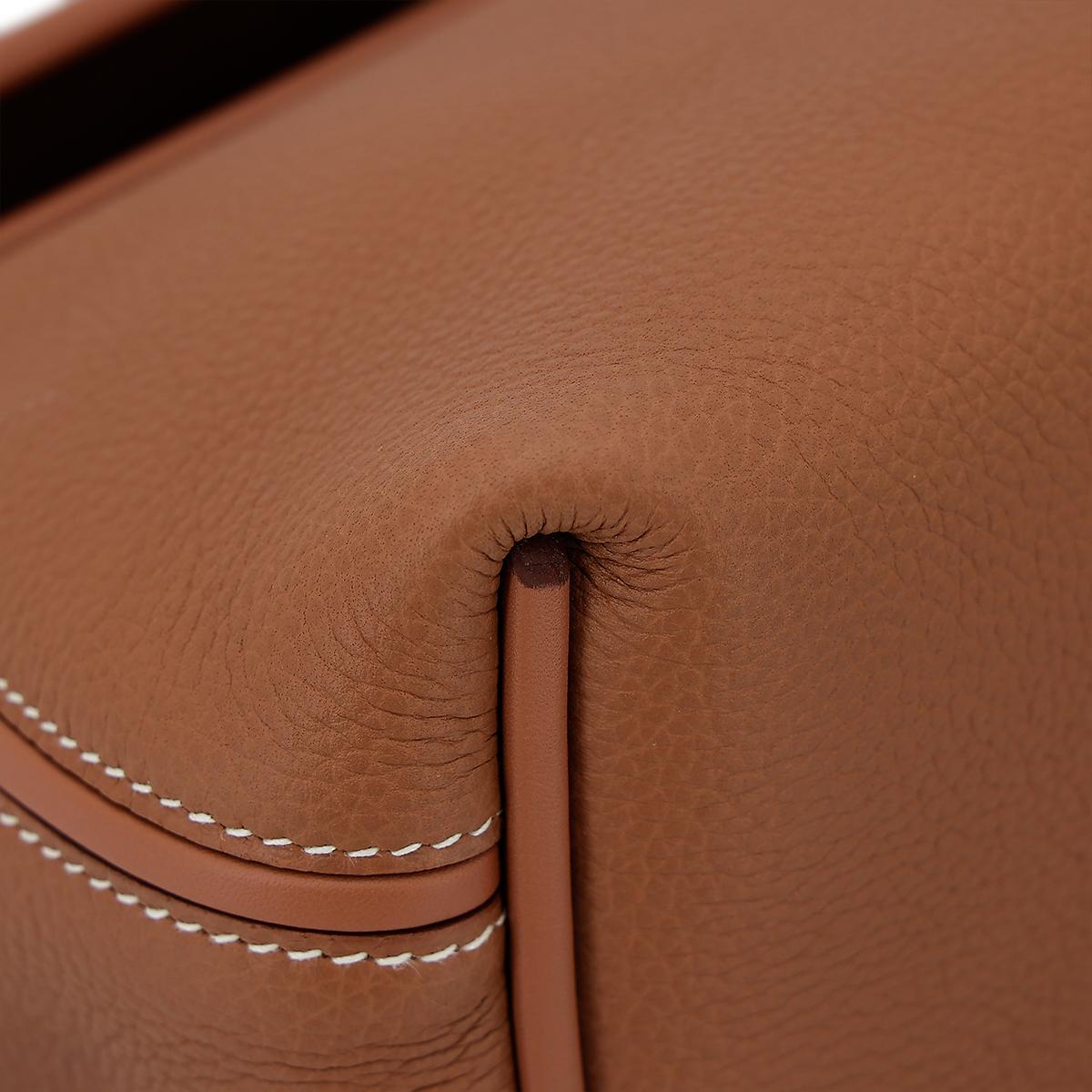 HERMÈS 24/24 - 29 handbag in Gold Togo leather and Swift leather with Gold hardware - 8