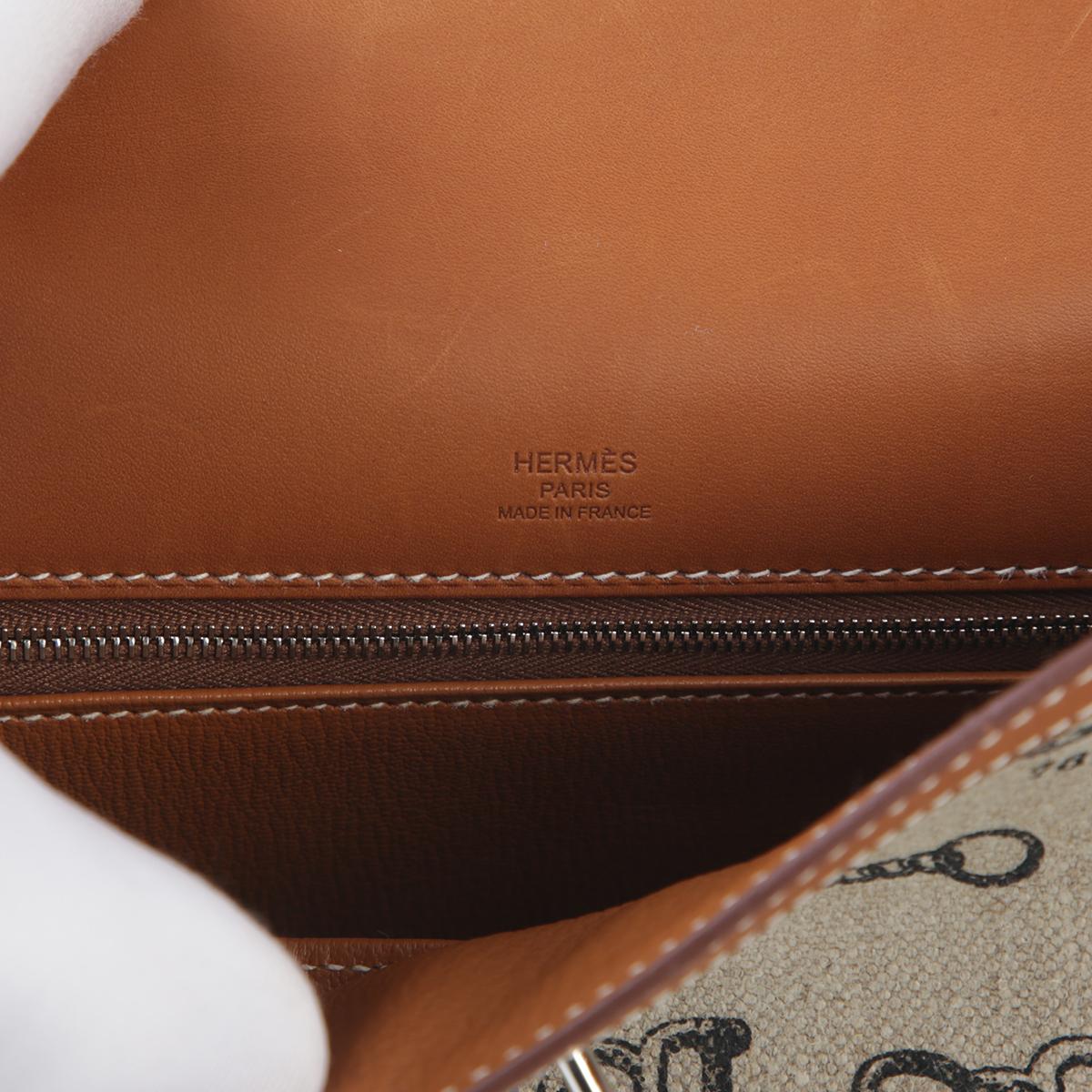 Very Good ( Rank A) HERMÈS Kelly 28 Dechainee Fauve (34) Barenia Canvas Palladium hardware C (2018) - 15