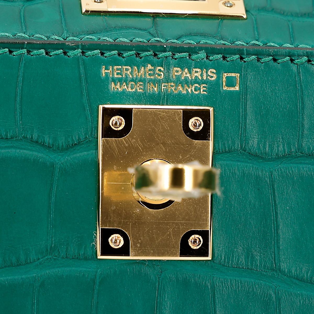Unused ( Rank NS ) HERMÈS Mini Kelly II Malachite (Z6) Matte Alligator Gold hardware U (2022) - 15
