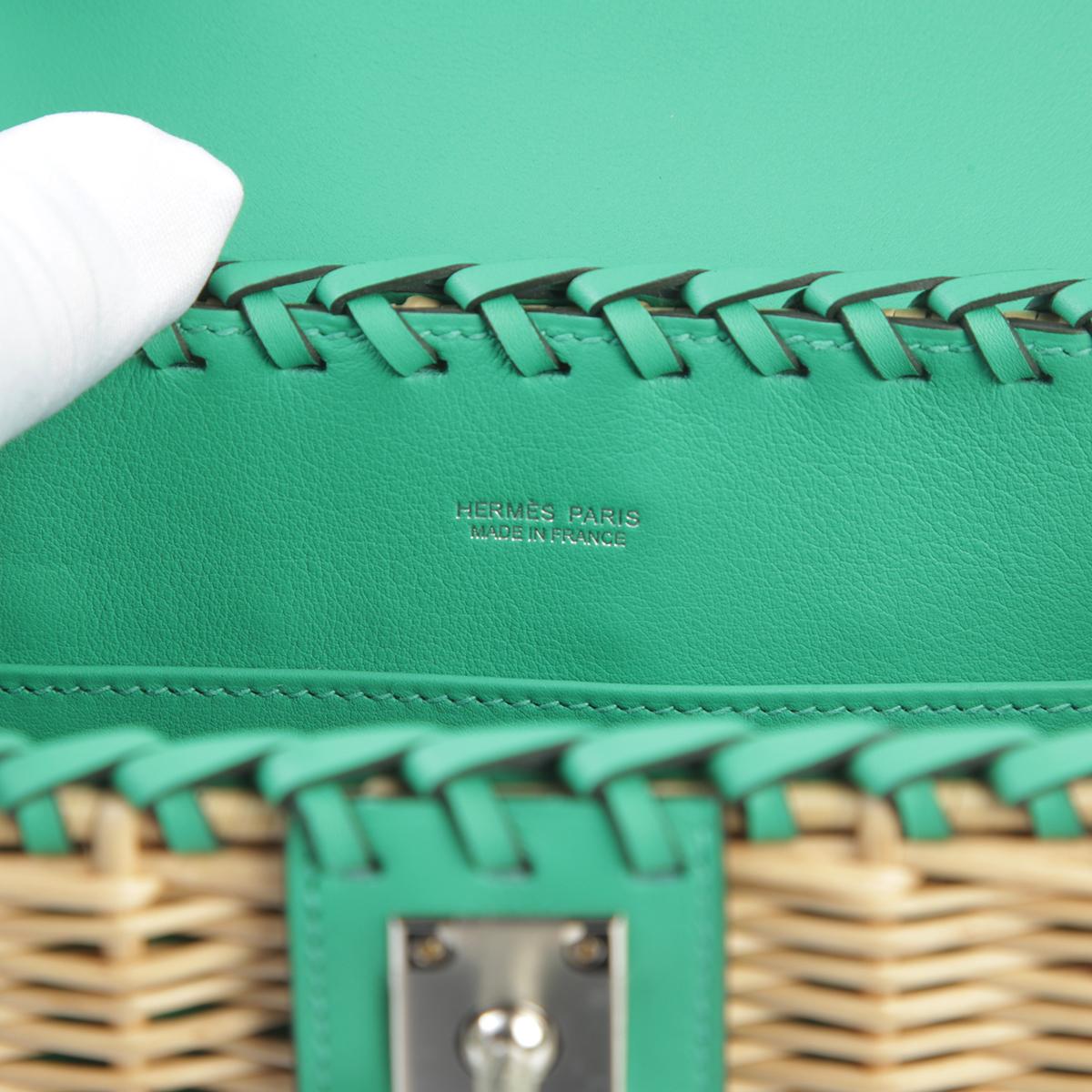 Unused ( Rank NS ) HERMÈS Limited Edition Kelly Picnic Mini Vert Verone (U1) Swift Osier Wicker Palladium hardware B (2023) - 14
