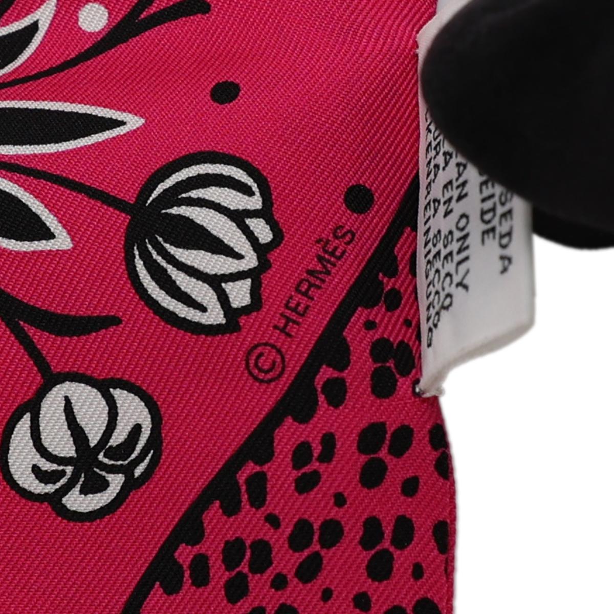 Unused ( Rank NS ) HERMÈS Twilly Les Leopards Bandana
Pink Silk - 3