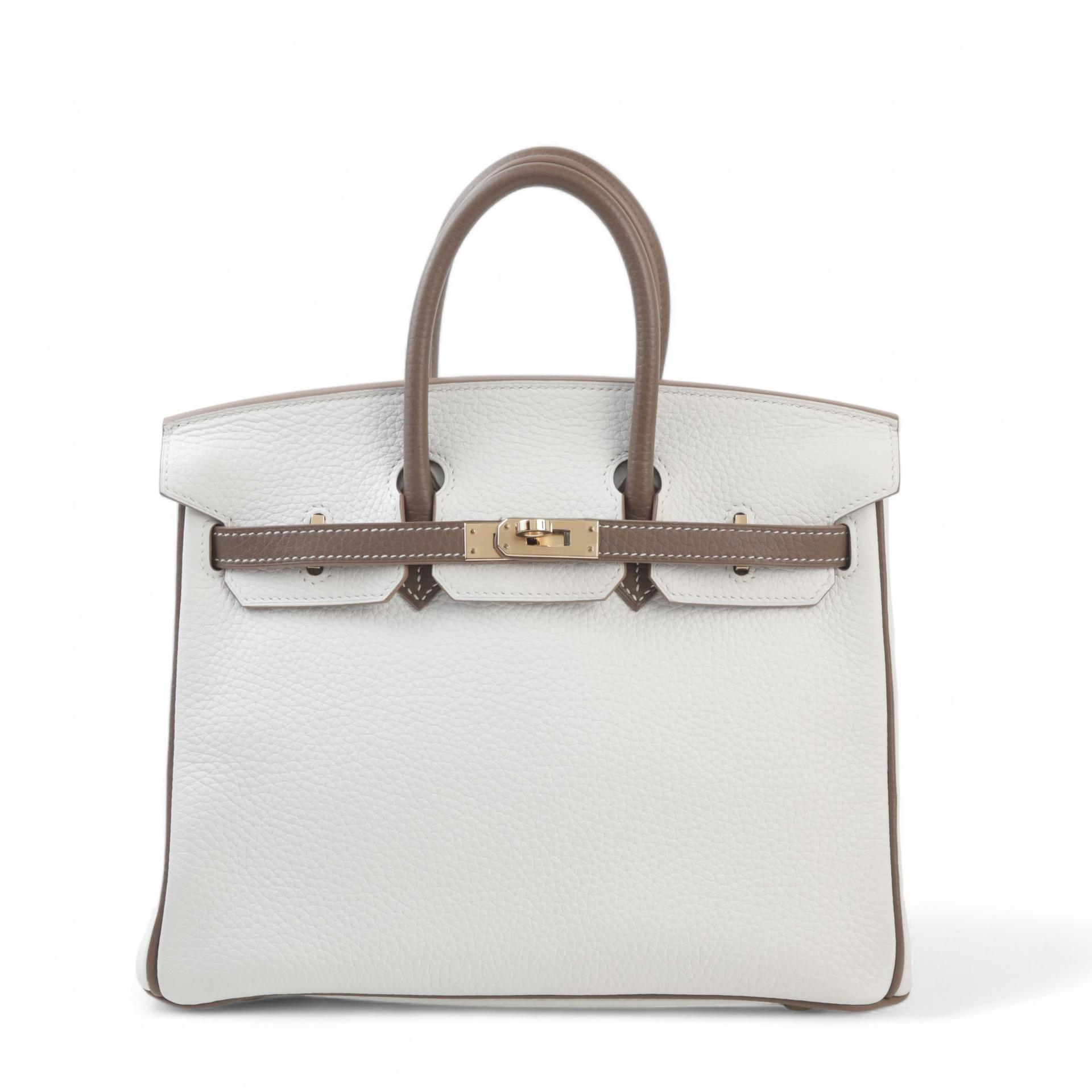Very Good ( Rank A) HERMÈS Special Order Birkin 25 Etoupe (18) White (01) Clemence Permabrass hardware C (2018) - 1