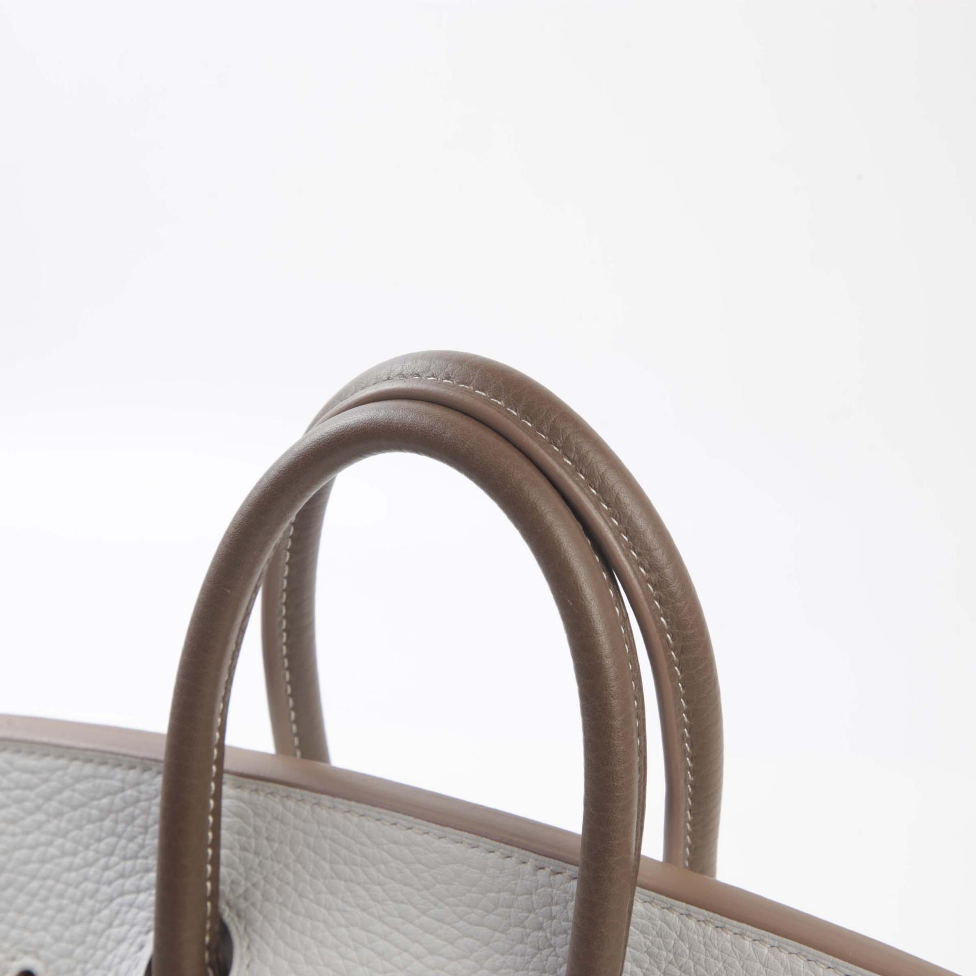 Very Good ( Rank A) HERMÈS Special Order Birkin 25 Etoupe (18) White (01) Clemence Permabrass hardware C (2018) - 3