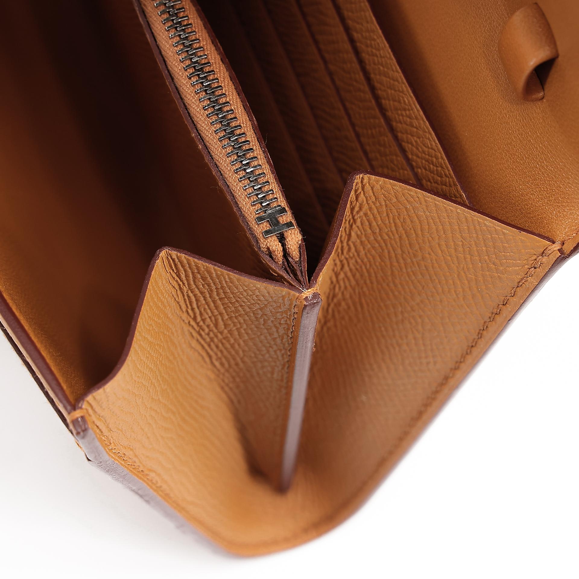 A美品 HERMÈS 愛馬仕 Constance To Go 2S 芝麻色 Sesame Epsom皮 琺瑯扣 Z刻 2021年 - 16