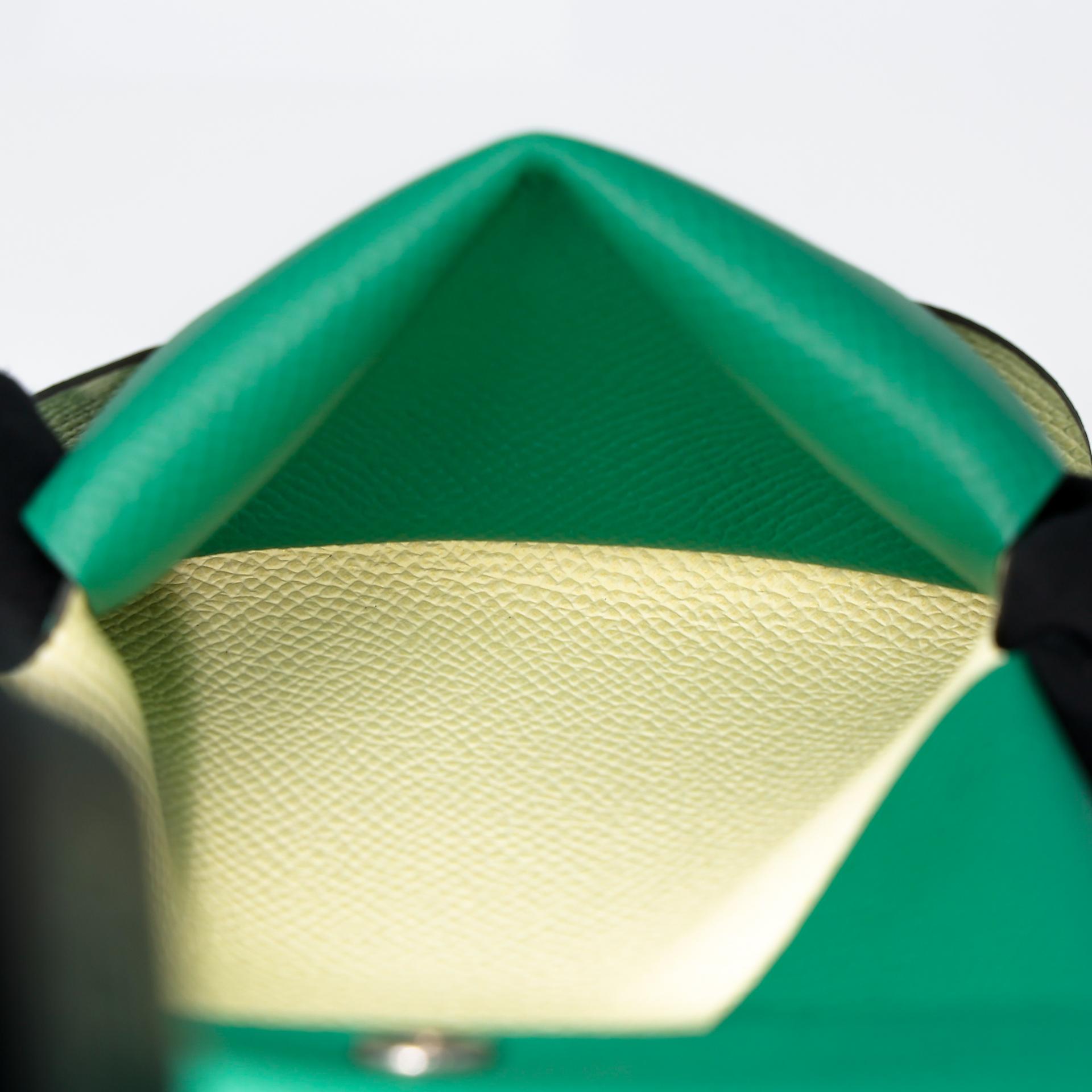 Brand New ( Rank N ) HERMÈS Calvi Duo card holder Jaune milton (i8) Vert Vertigo (U4) Epsom W (2024) - 12