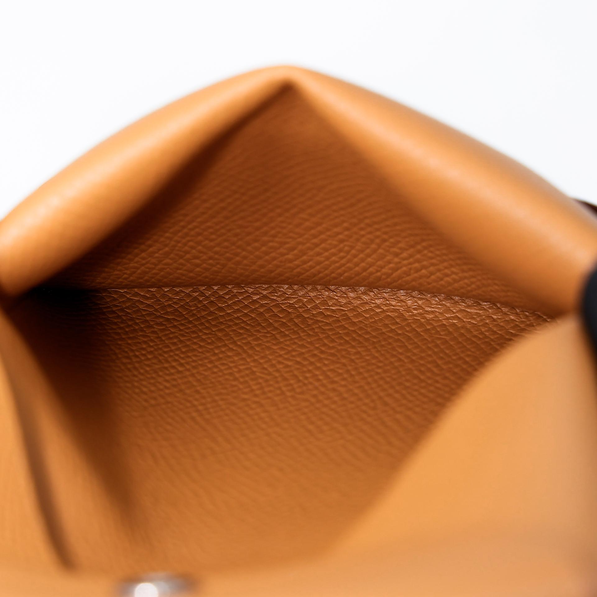 Brand New ( Rank N ) HERMÈS Calvi Duo card holder Sesame (2S) Epsom B (2023) - 11