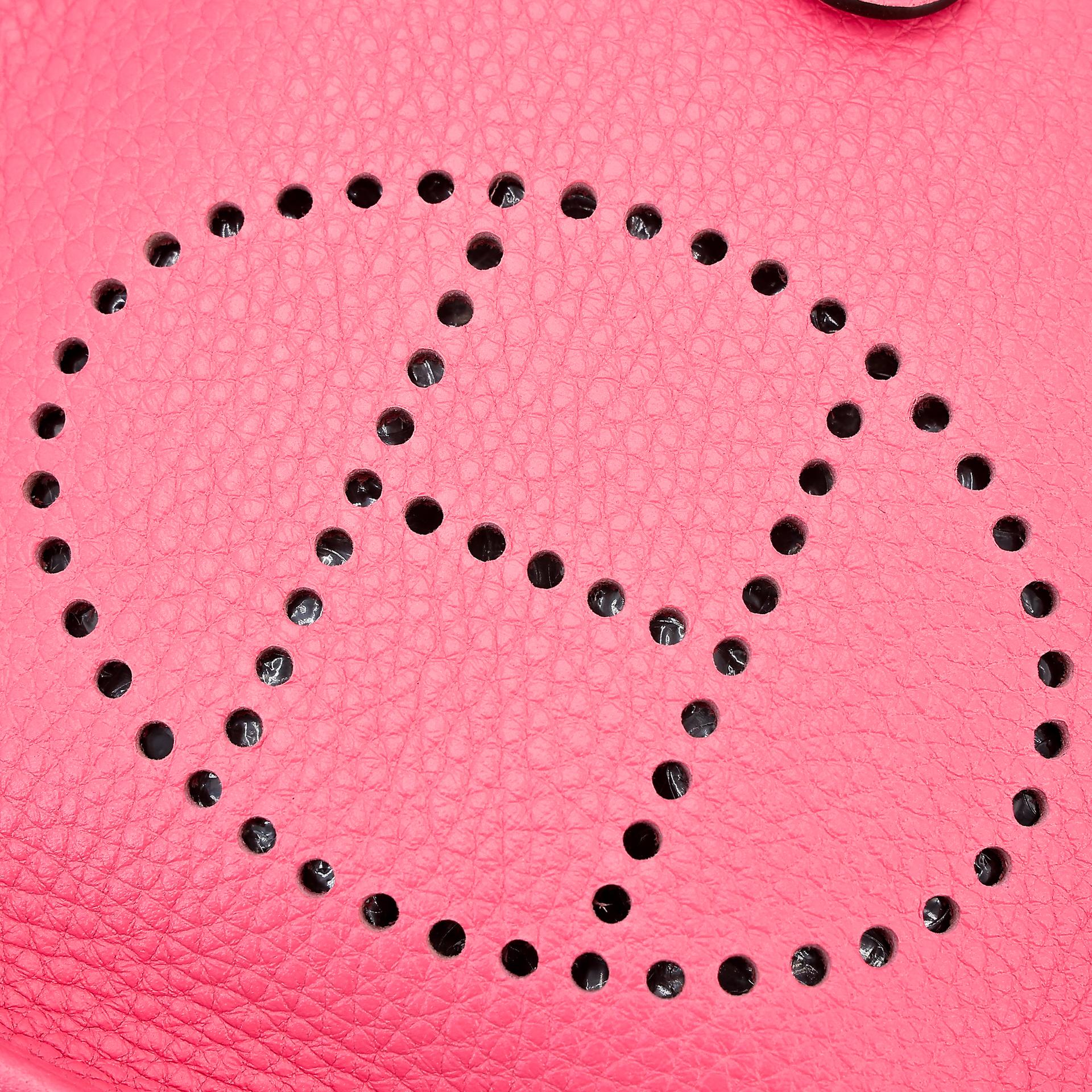 Excellent ( Rank SA ) HERMÈS Mini Evelyne 16 Amazone Rose Azalee (8W) Clemence Palladium hardware X (2016) - 7