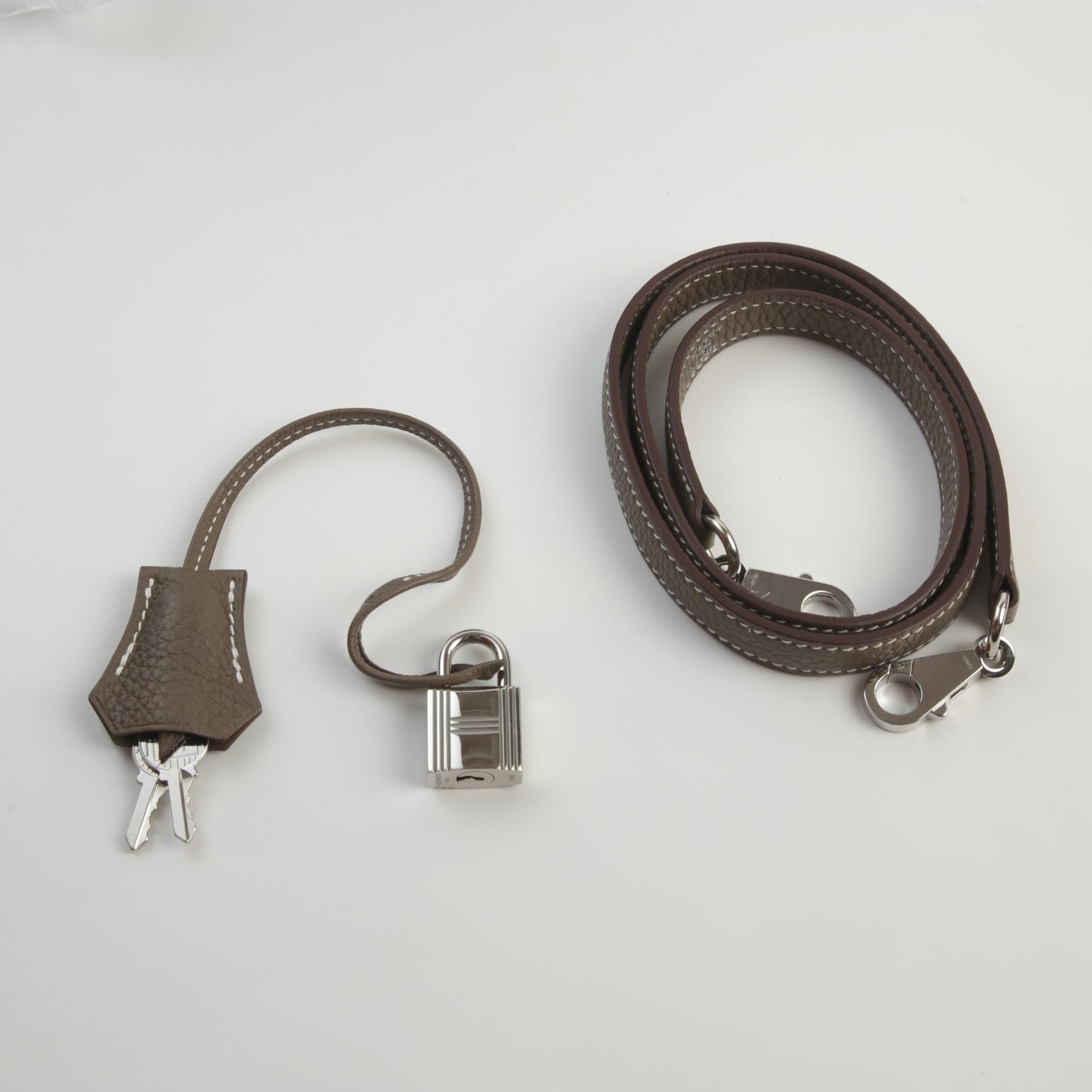 Very Good ( Rank A) HERMÈS Bolide 31 Etoupe (18) Clemence Palladium hardware Y (2020) - 12