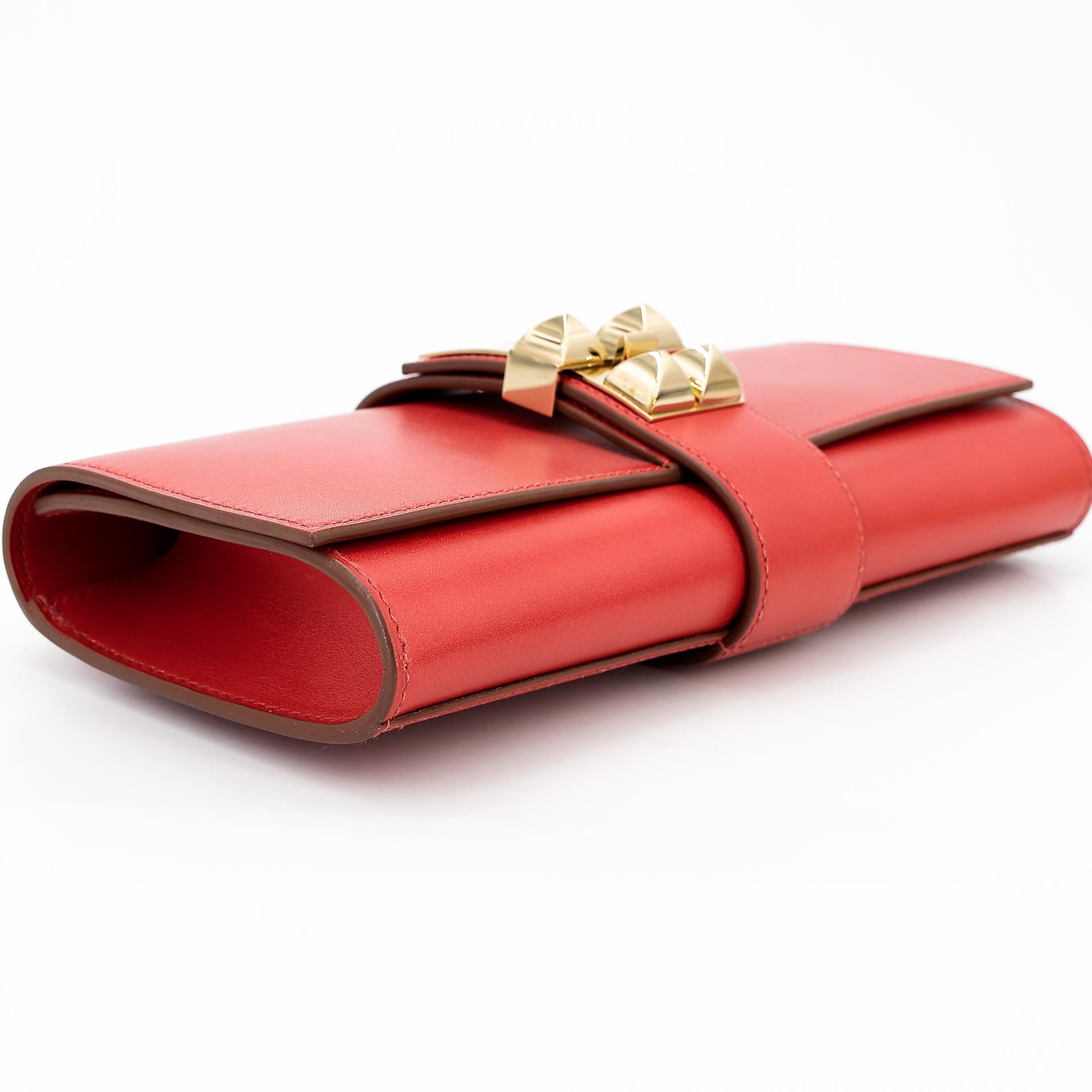 Very Good ( Rank A) HERMÈS Medor 23 Clutch Brique (36) Tadelakt Gold hardware Square P (2012) - 3