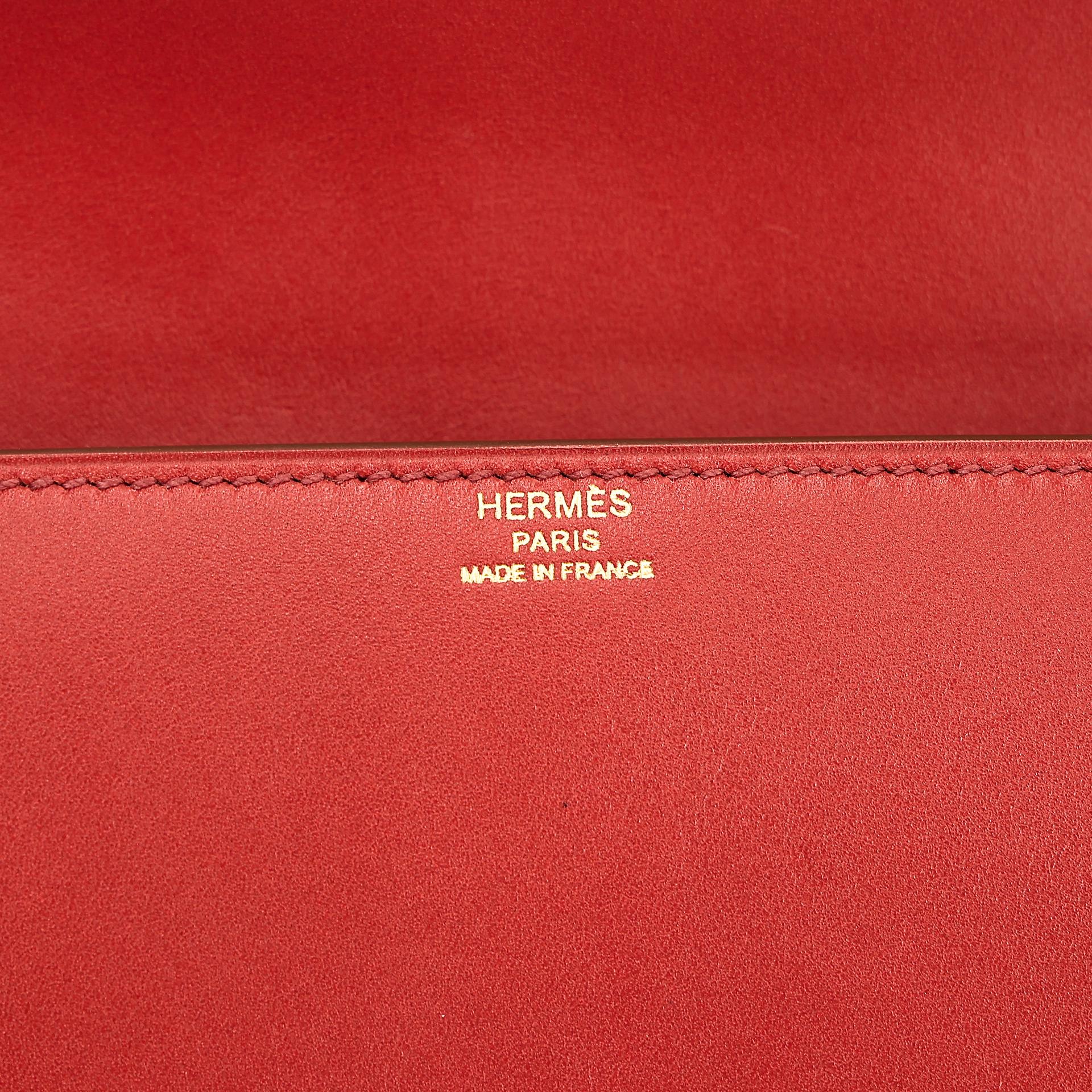 Very Good ( Rank A) HERMÈS Medor 23 Clutch Brique (36) Tadelakt Gold hardware Square P (2012) - 10