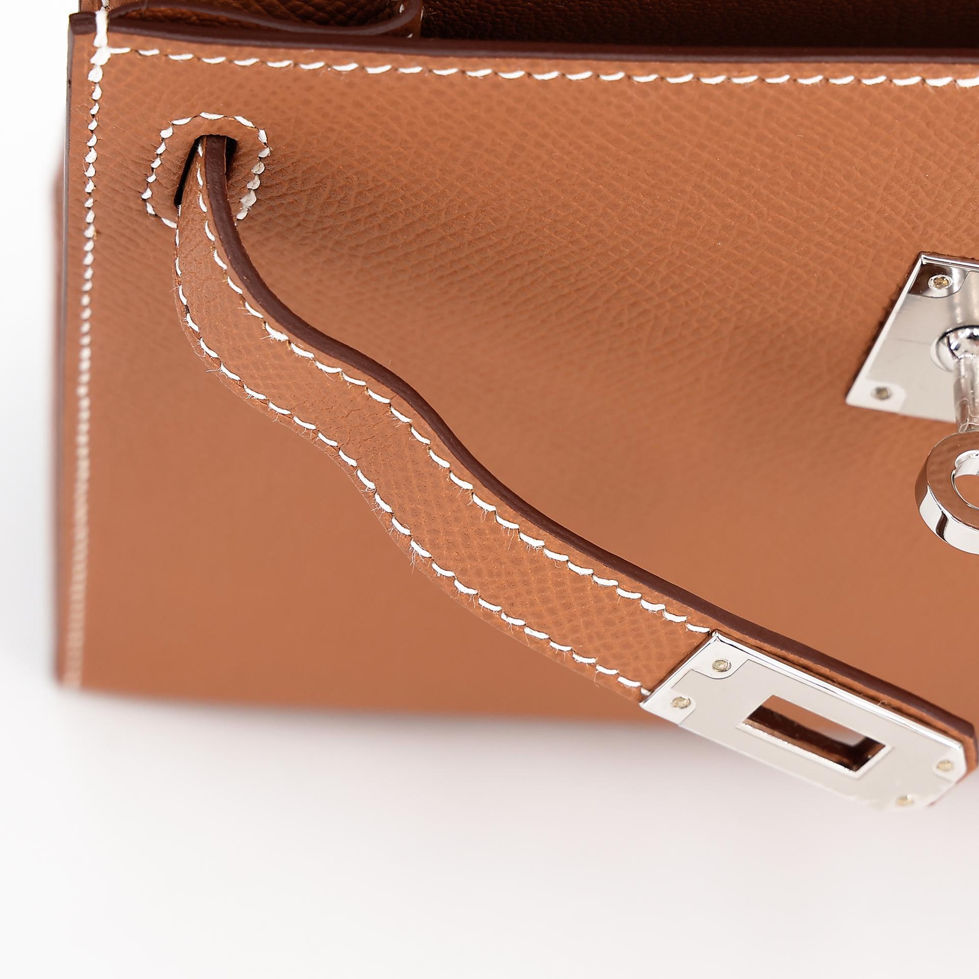 Brand New ( Rank N ) HERMÈS Limited Edition Kelly 20 en Desordre Gold (37) Epsom Palladium hardware W (2024) - 16