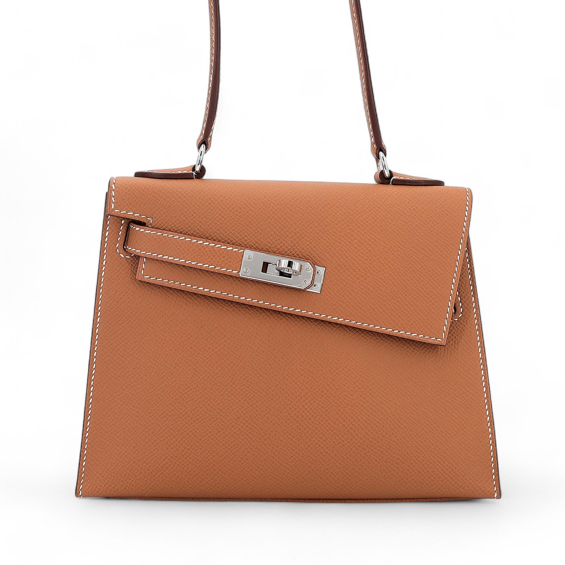Brand New ( Rank N ) HERMÈS Limited Edition Kelly 20 en Desordre Gold (37) Epsom Palladium hardware W (2024) - 2