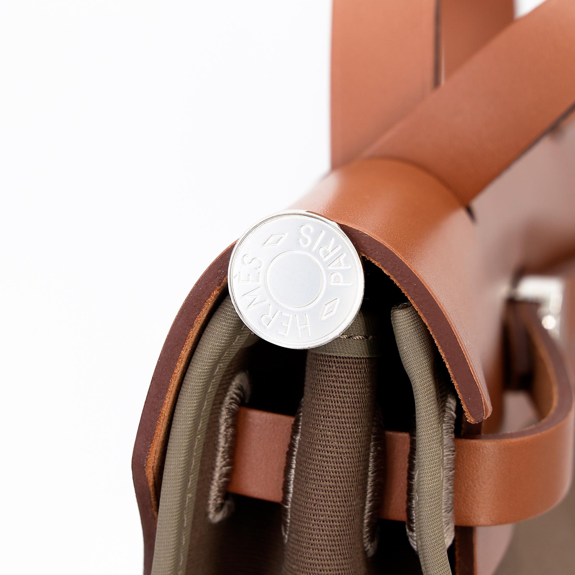 Excellent ( Rank SA ) HERMÈS Herbag PM Etoupe (18) Gold (37) Canvas  Leather Palladium hardware D (2019) - 8