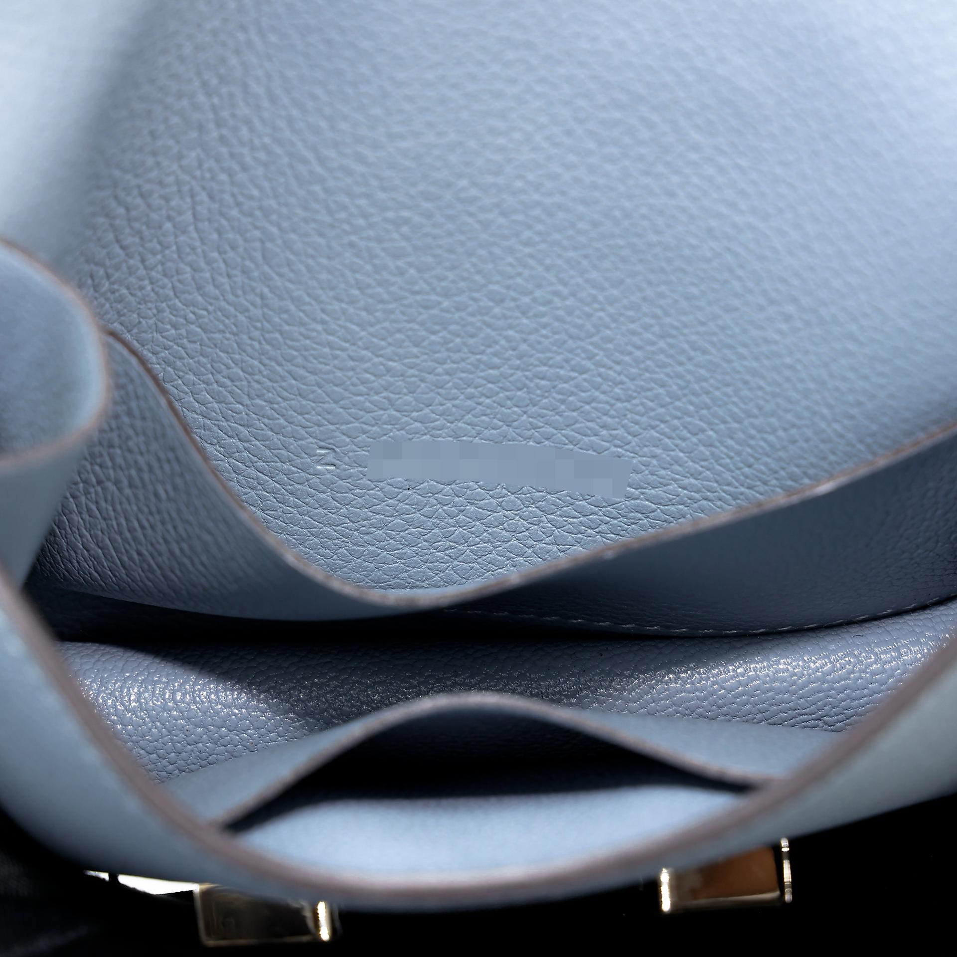 Very Good ( Rank A) HERMÈS Constance Slim Wallet Bleu Lin (J7) Evercolor Palladium hardware Z (2021) - 14
