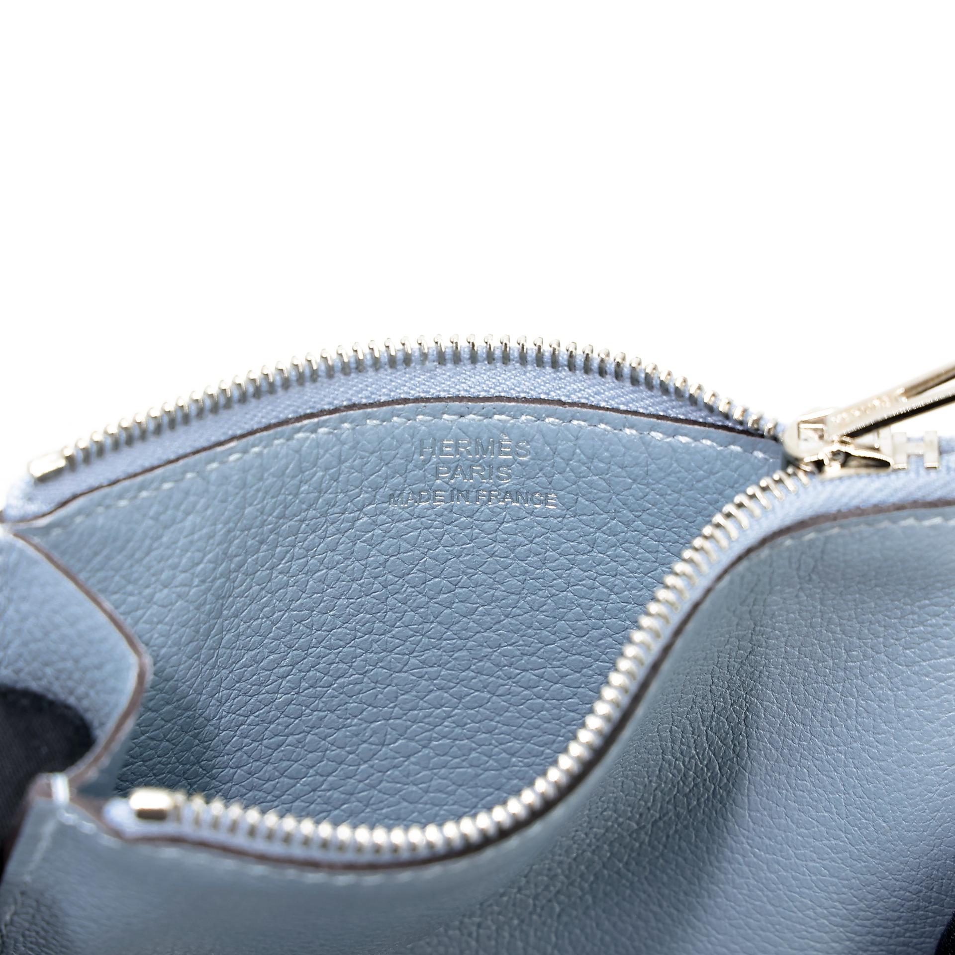Very Good ( Rank A) HERMÈS Constance Slim Wallet Bleu Lin (J7) Evercolor Palladium hardware Z (2021) - 16