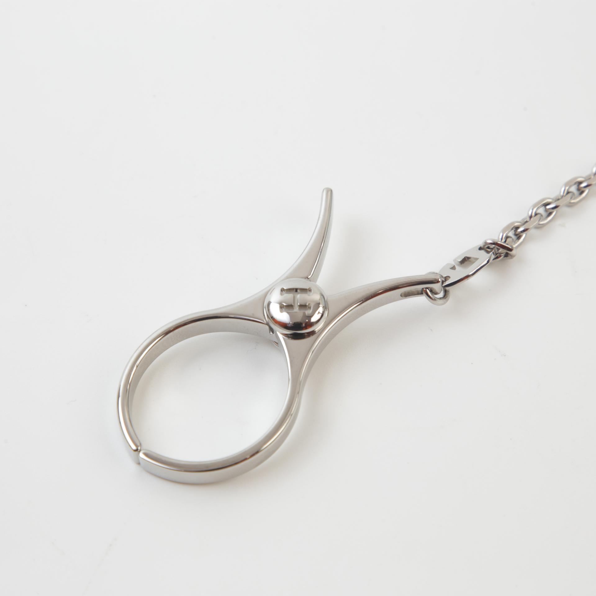 Excellent ( Rank SA ) HERMÈS Glove Holder Silver Palladium hardware - 3
