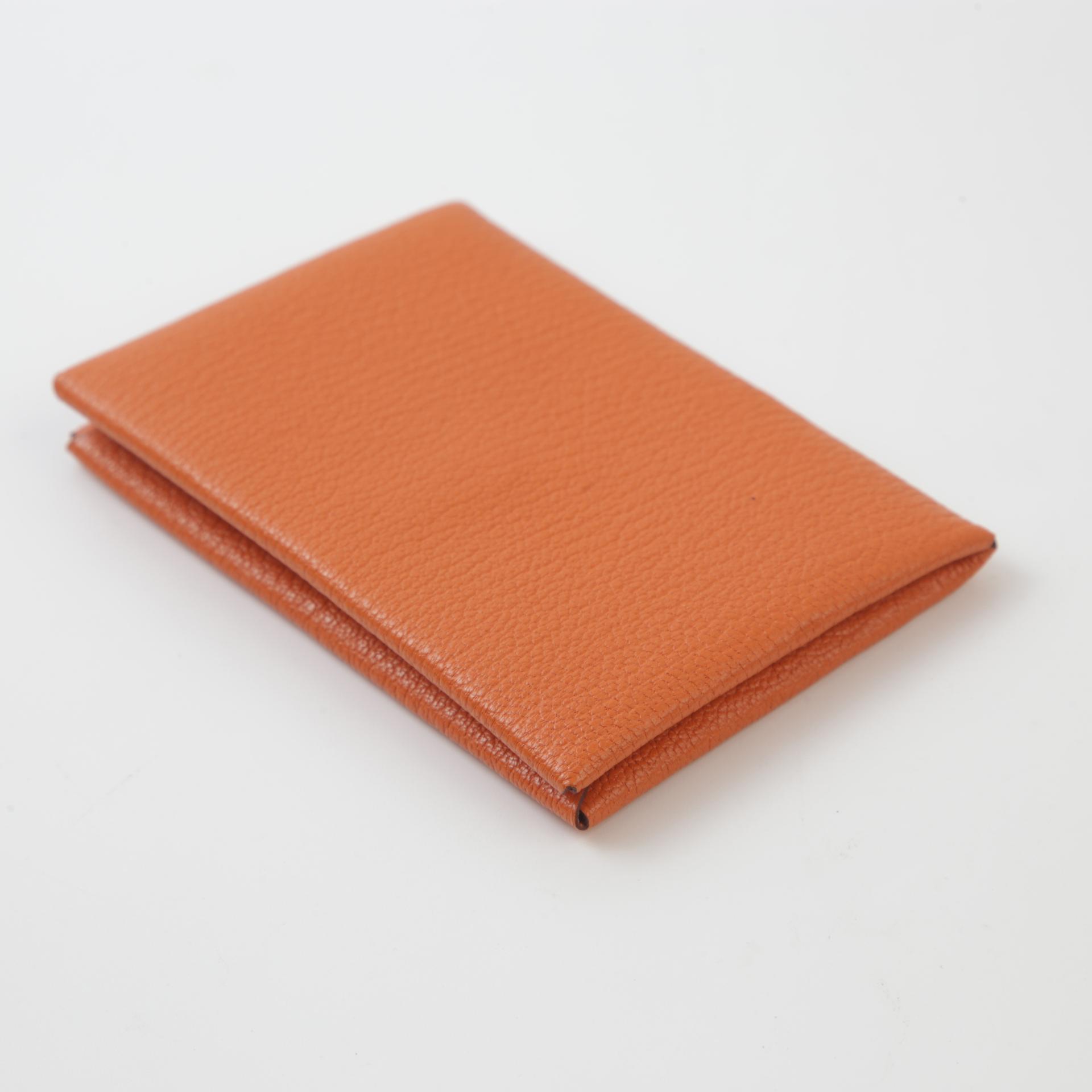 Very Good ( Rank A) HERMÈS Calvi card holder Orange (93) Chevre Palladium hardware Square M (2009) - 4