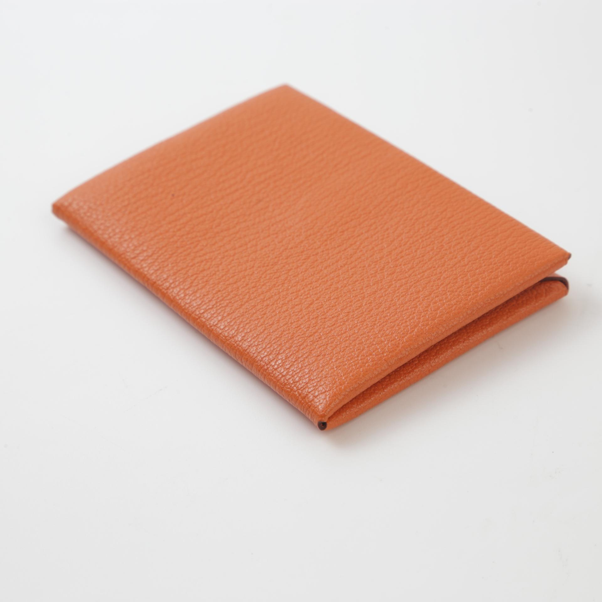 Very Good ( Rank A) HERMÈS Calvi card holder Orange (93) Chevre Palladium hardware Square M (2009) - 6