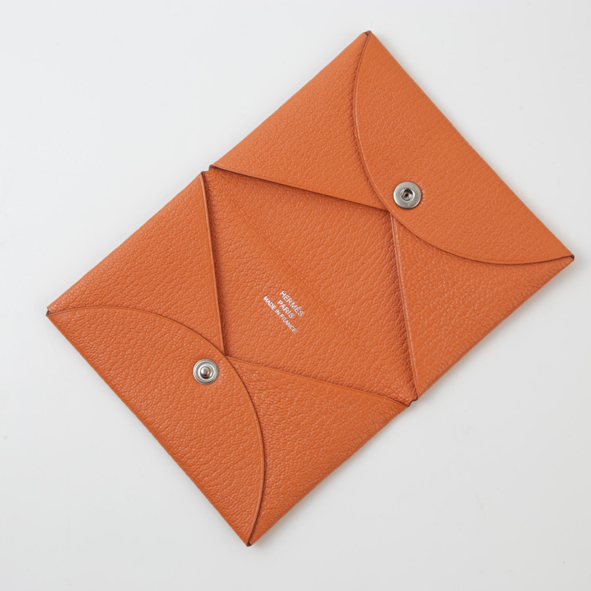 Very Good ( Rank A) HERMÈS Calvi card holder Orange (93) Chevre Palladium hardware Square M (2009) - 7