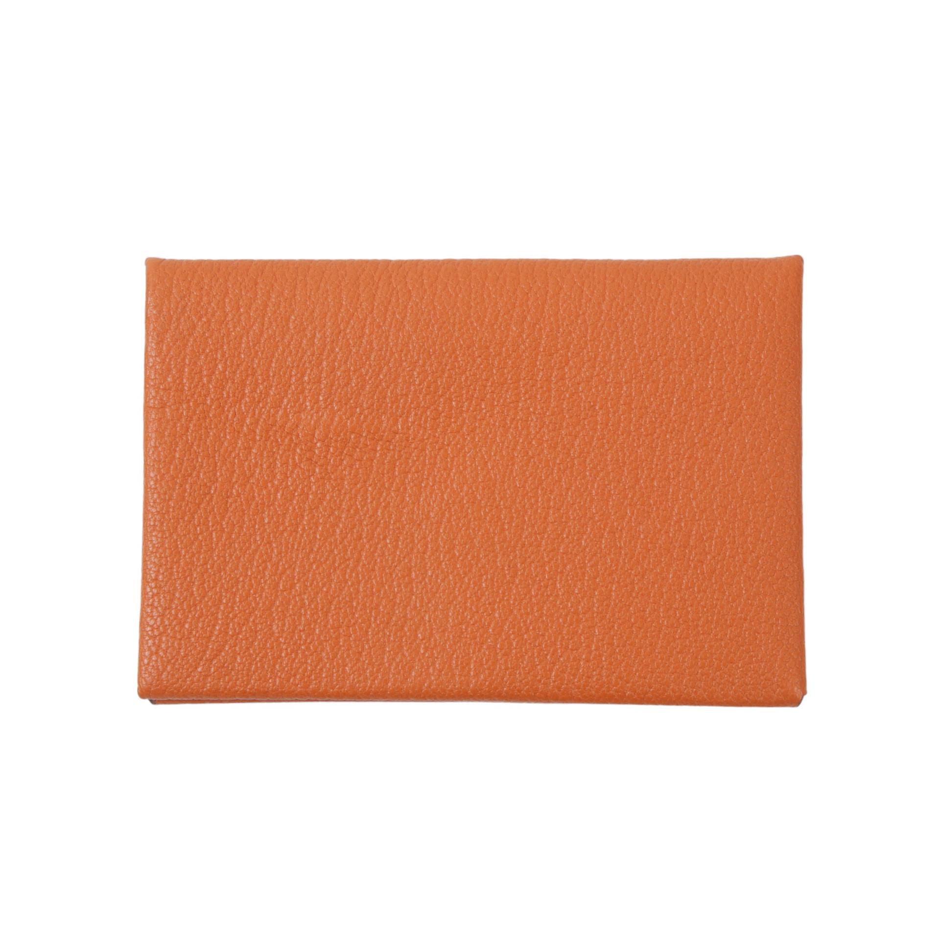 Very Good ( Rank A) HERMÈS Calvi card holder Orange (93) Chevre Palladium hardware Square M (2009) - 1