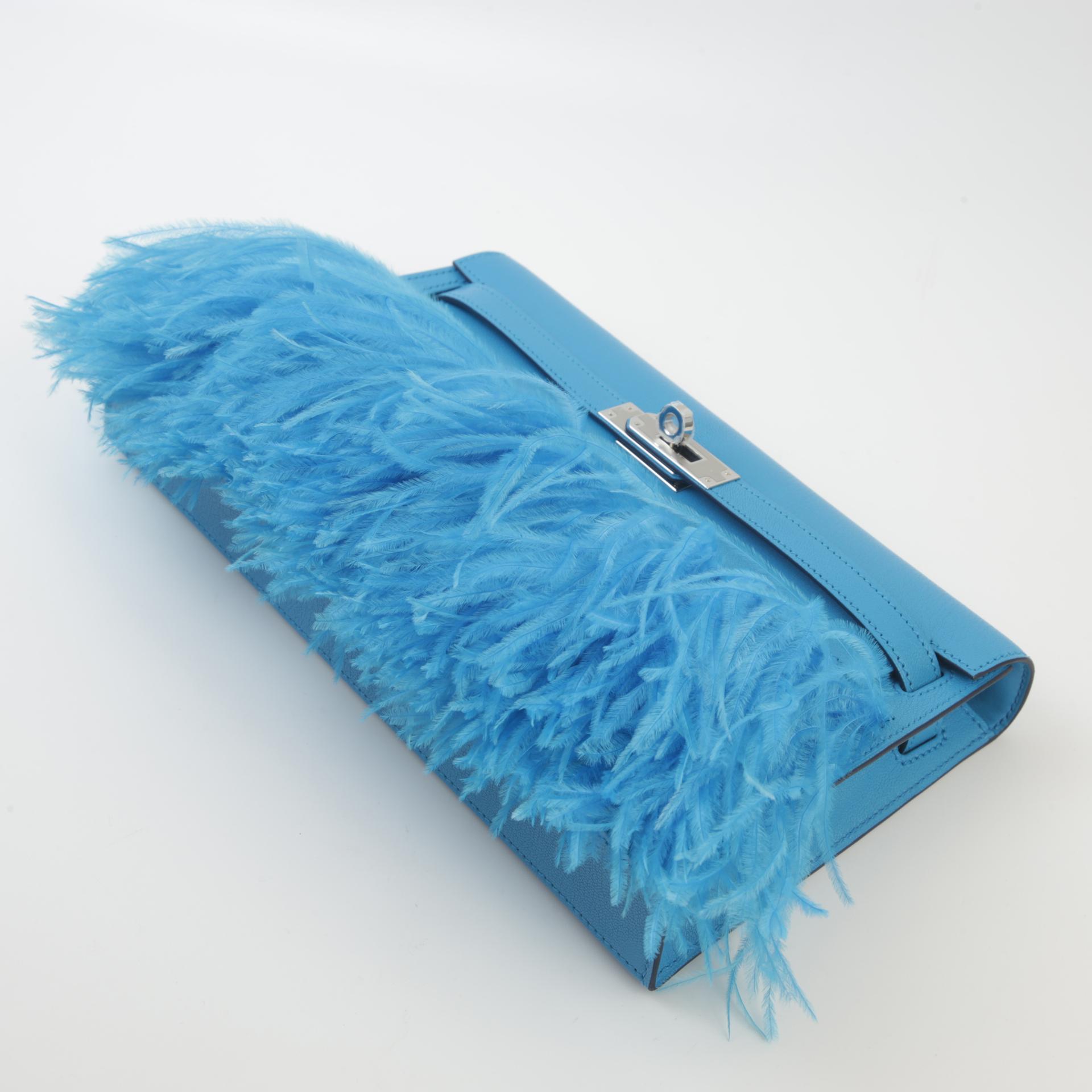 Unused ( Rank NS ) HERMÈS Limited Edition Kelly Elan Folie Bleu Frida (0F) Ostrich feather Chevre Permabrass hardware B (2023) - 4