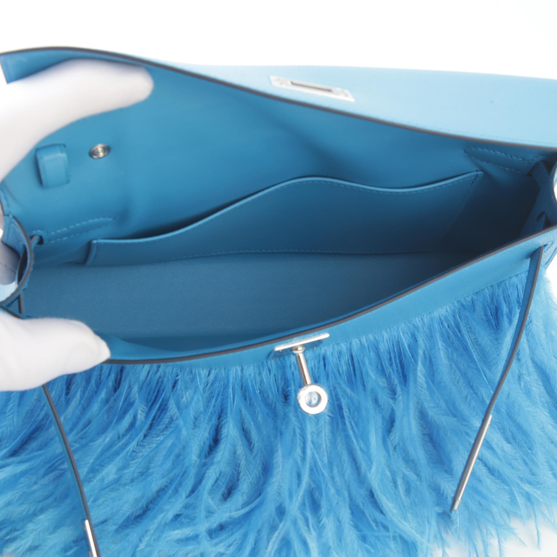 Unused ( Rank NS ) HERMÈS Limited Edition Kelly Elan Folie Bleu Frida (0F) Ostrich feather Chevre Permabrass hardware B (2023) - 11