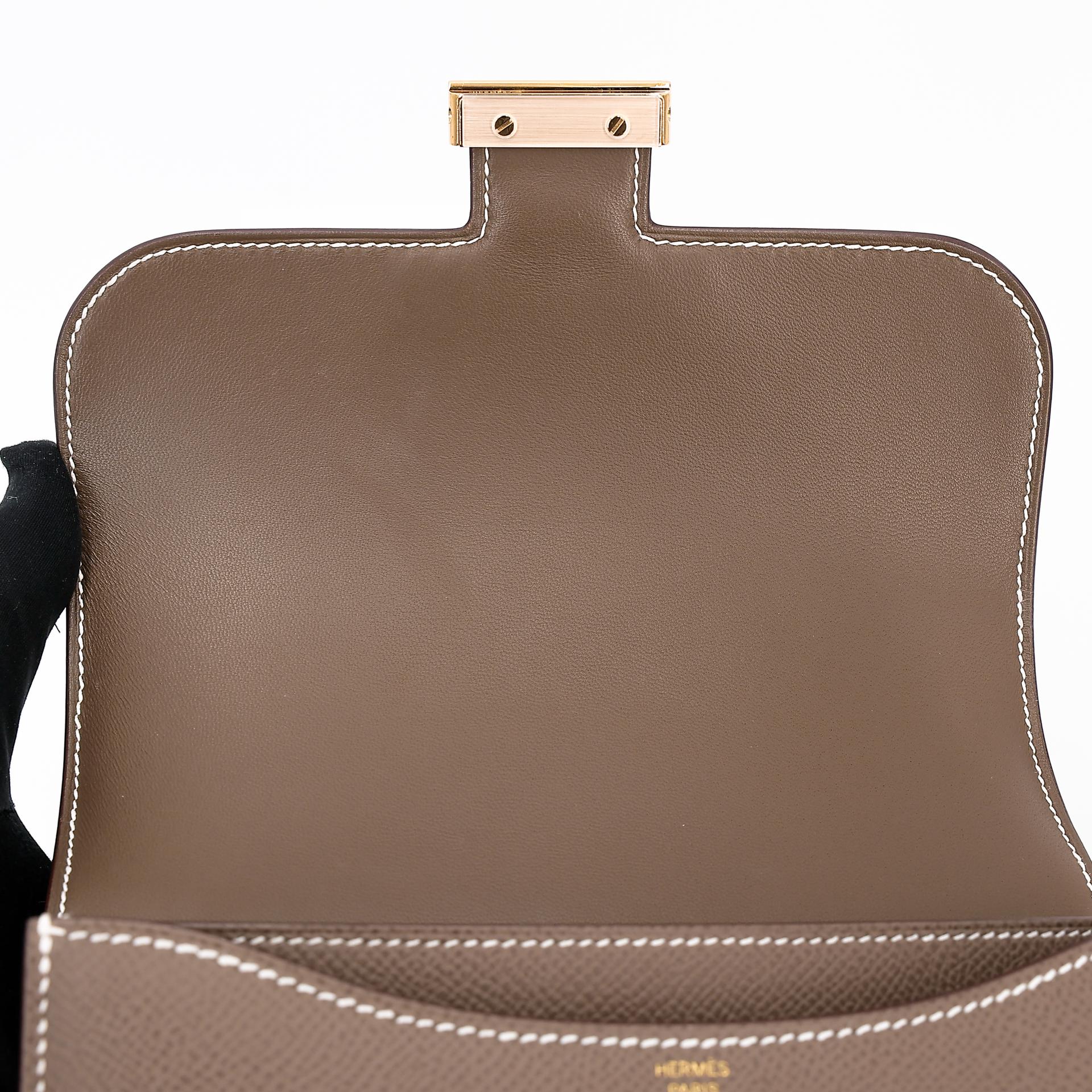 Very Good ( Rank A) HERMÈS Constance Mini Etoupe (18) Epsom Gold hardware U (2022) - 12