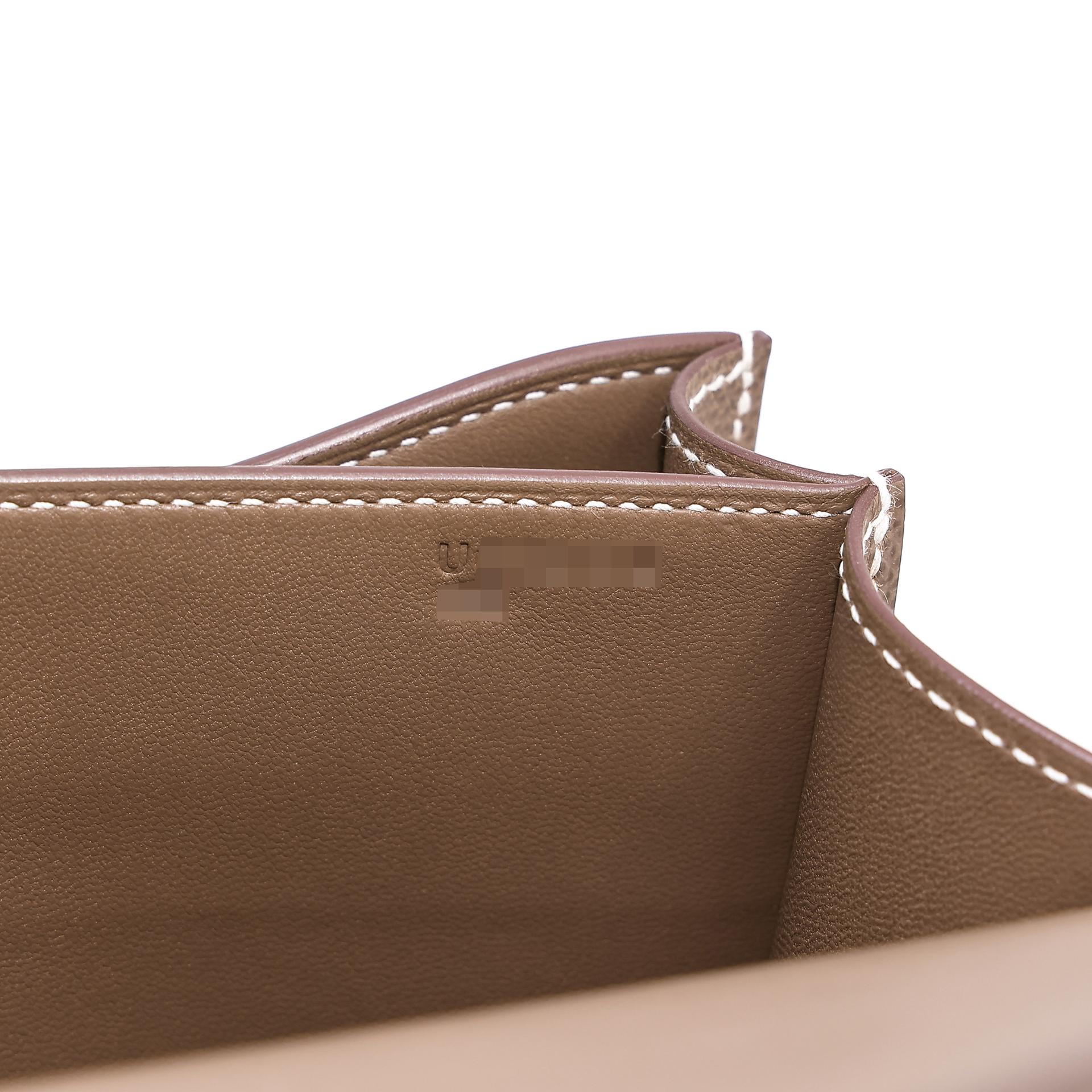Very Good ( Rank A) HERMÈS Constance Mini Etoupe (18) Epsom Gold hardware U (2022) - 20