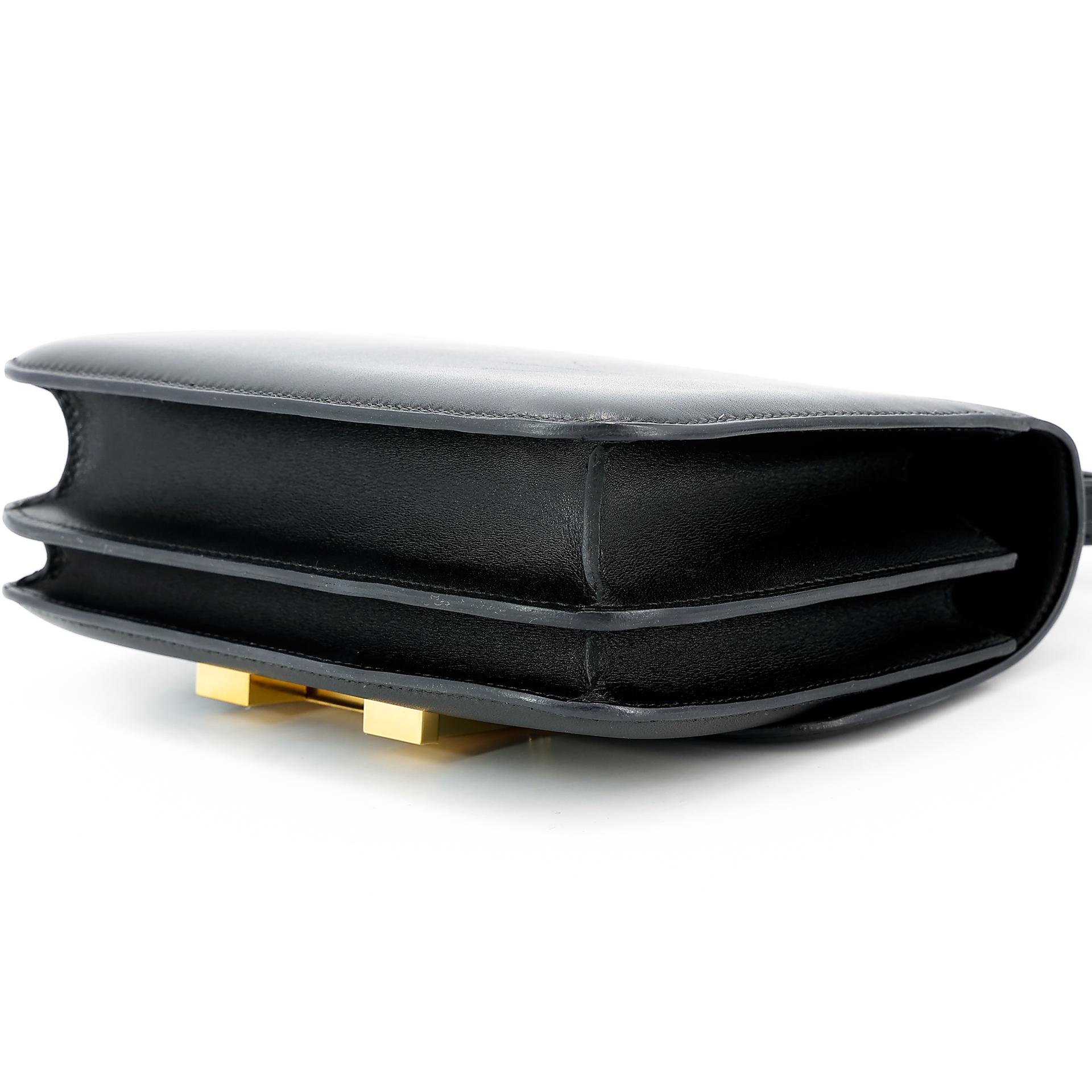 Very Good ( Rank A) HERMÈS Constance Mini Black (89) Tadelakt Gold hardware Z (2021) - 7
