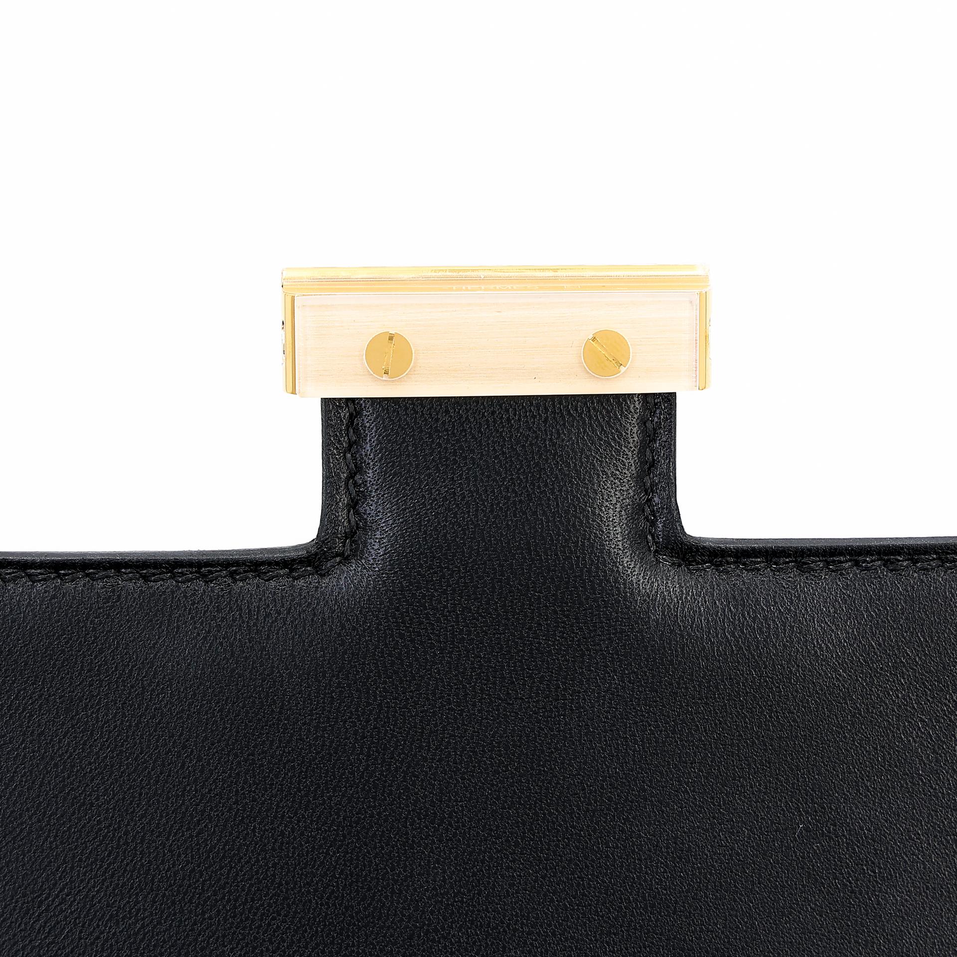 Very Good ( Rank A) HERMÈS Constance Mini Black (89) Tadelakt Gold hardware Z (2021) - 13